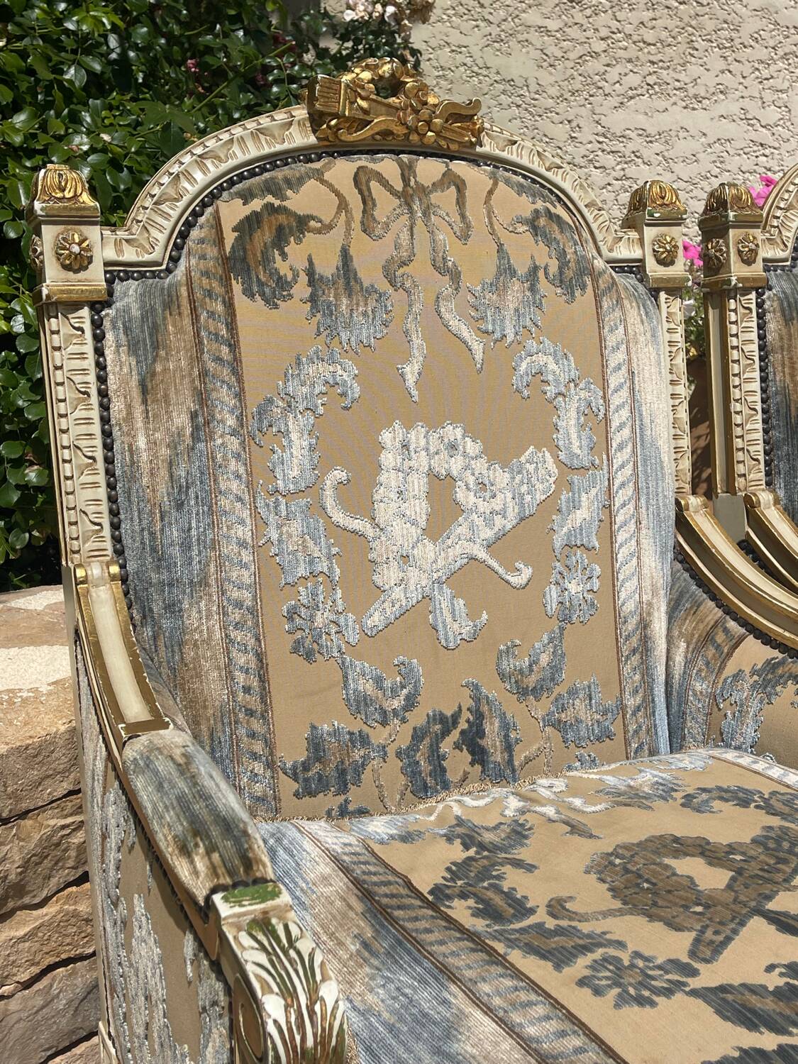 Louis XVI Style Living Room - 4 rooms