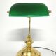 Lampe vintage de banquier en verre opalin vert