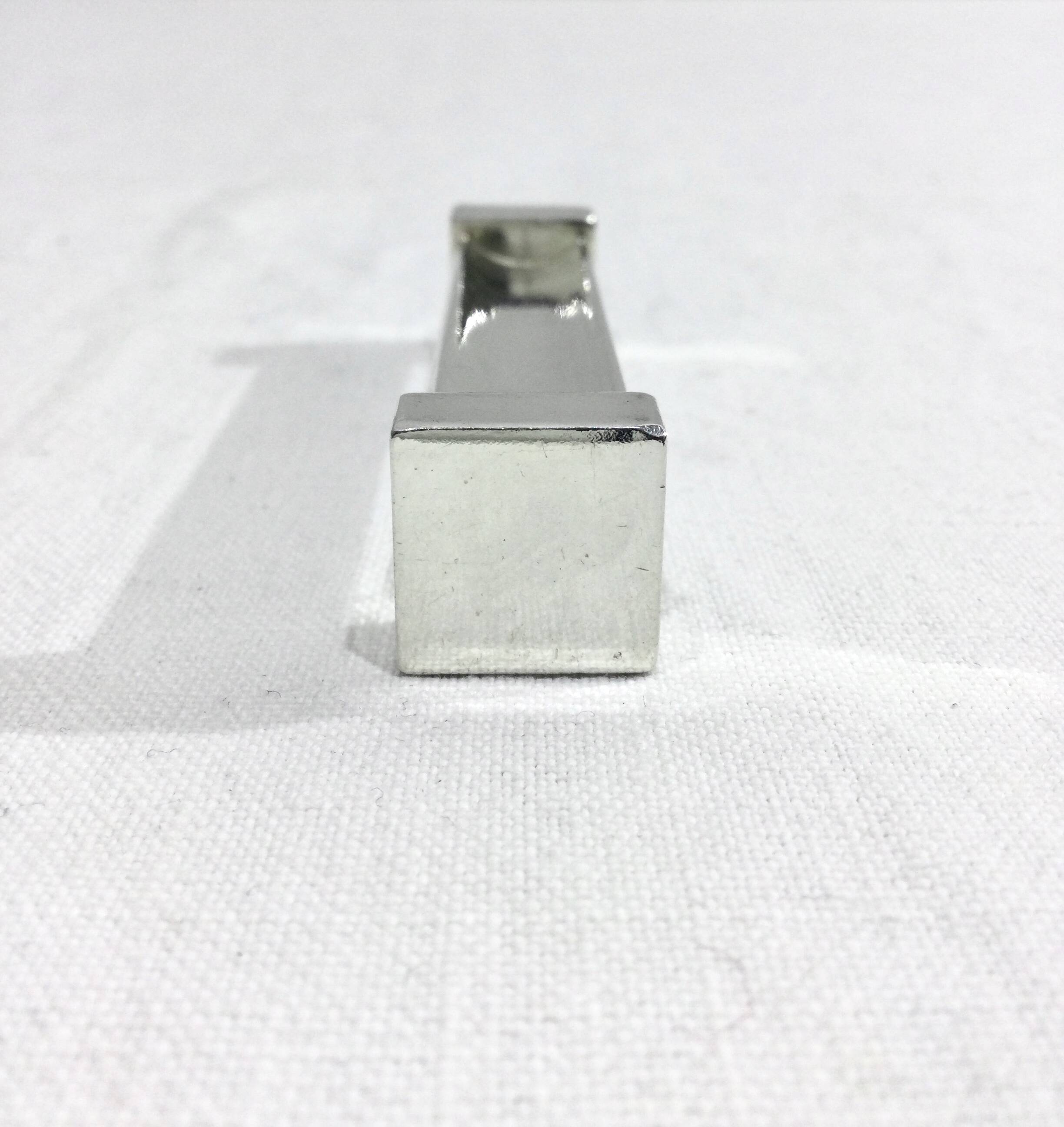 Saint Médard – 12 silver metal knife holders