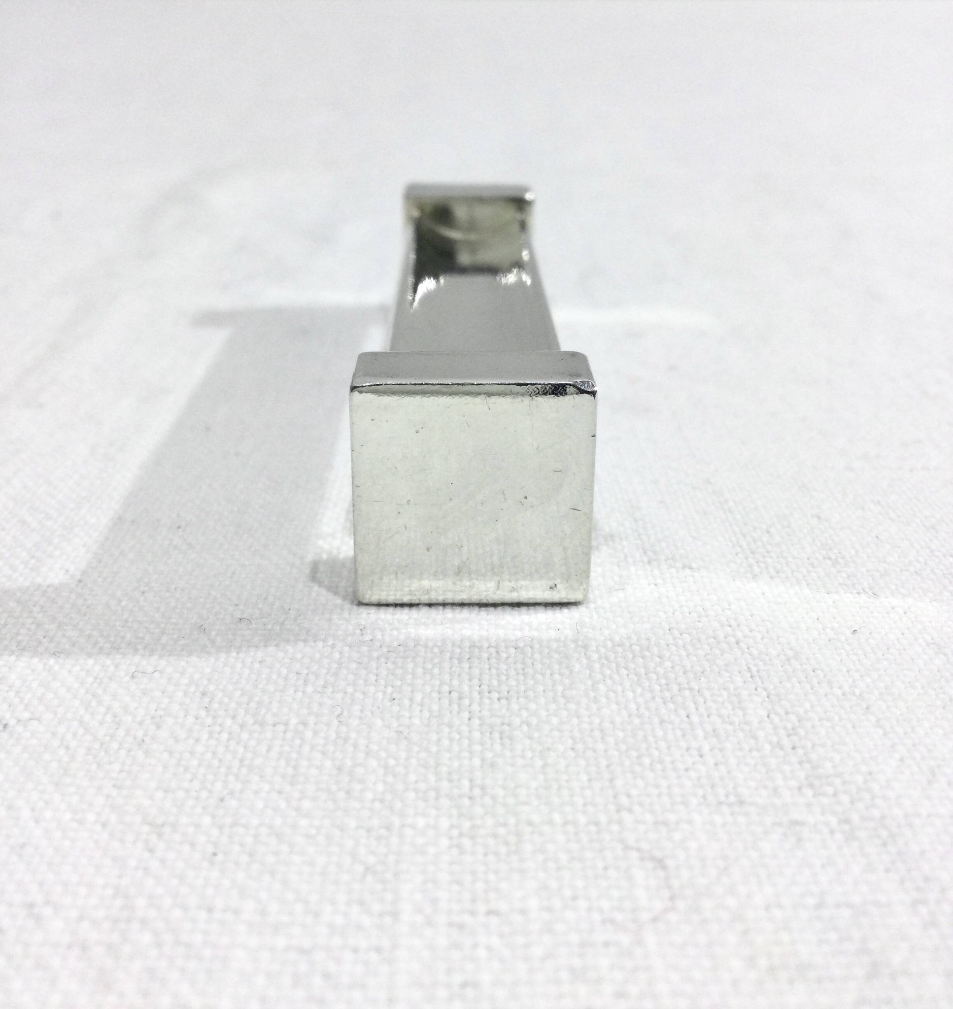 Saint Médard – 12 silver metal knife holders