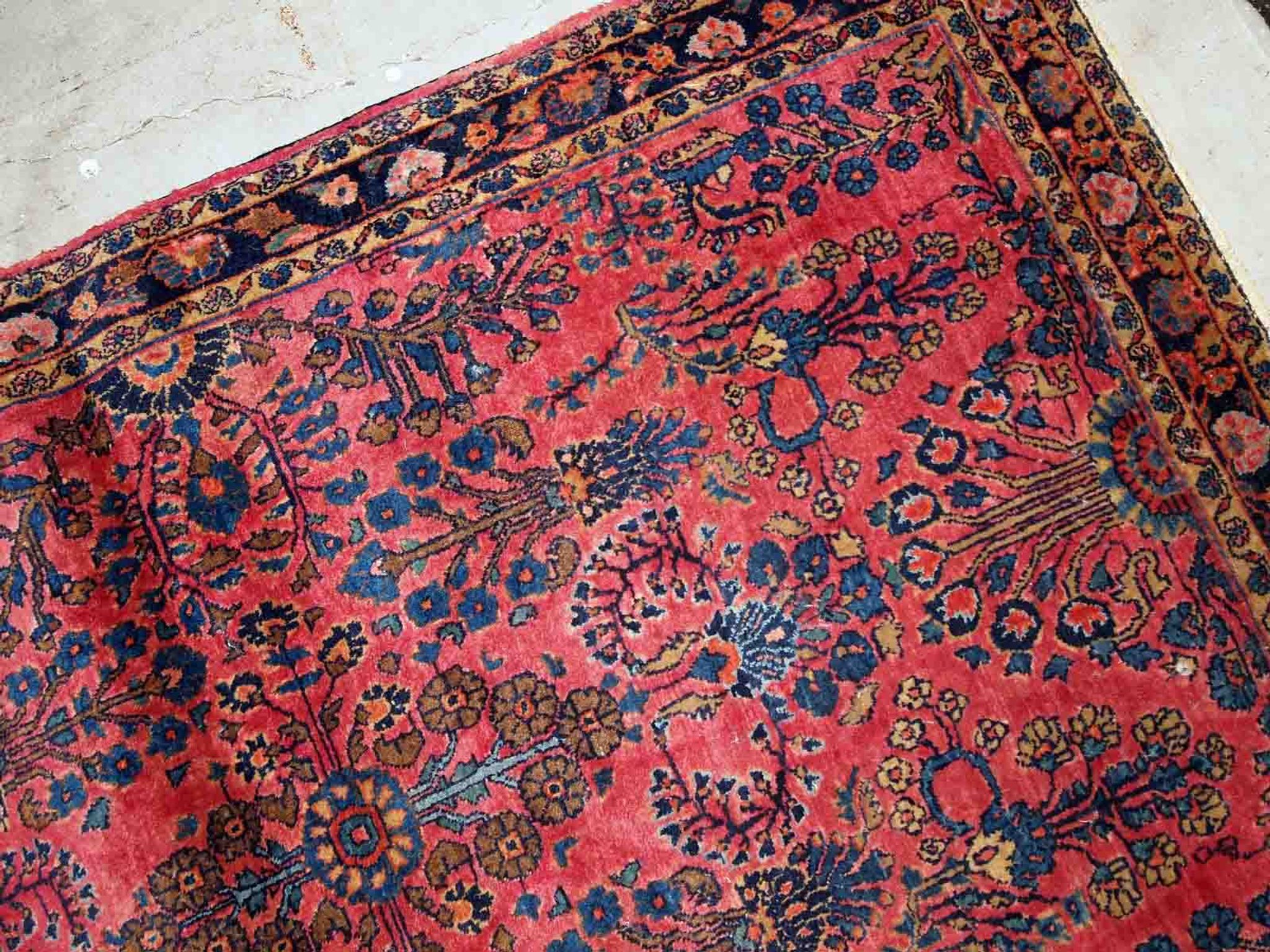 Ancient Persian Sarouk handmade carpet 112cm x 164cm 1920s, 1B748