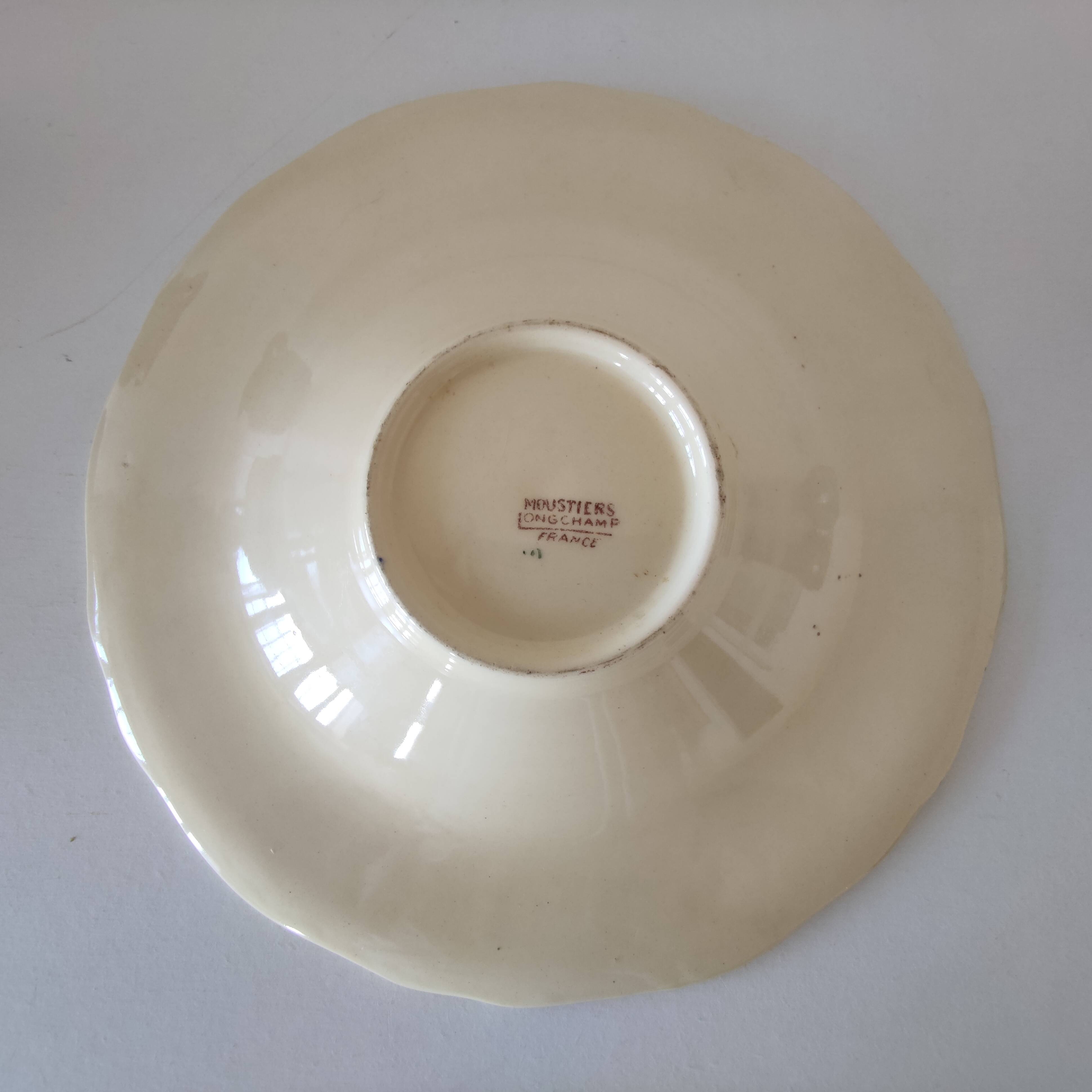 Lonchamp Earthenware Plate decorates Moustiers TBE