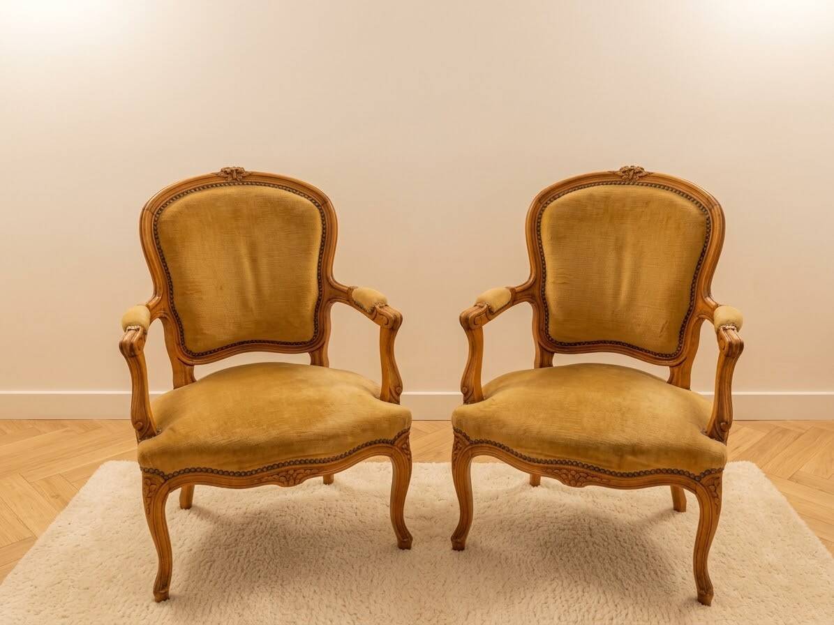 Pair of Louis XV armchairs in golden velvet