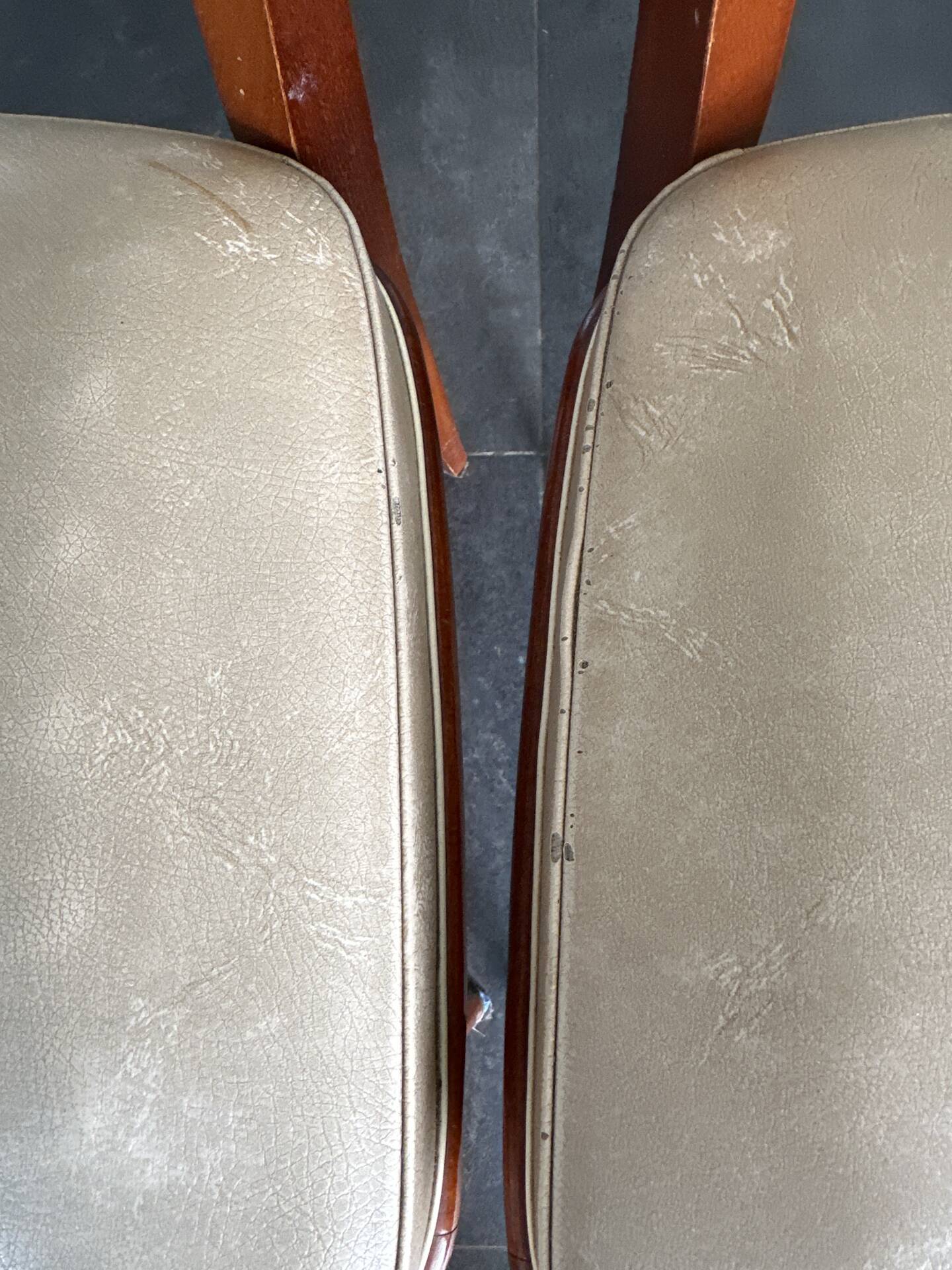 4 vintage chairs from the 70s