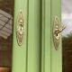 Armoire parisienne vitrée art déco 1930 kaki