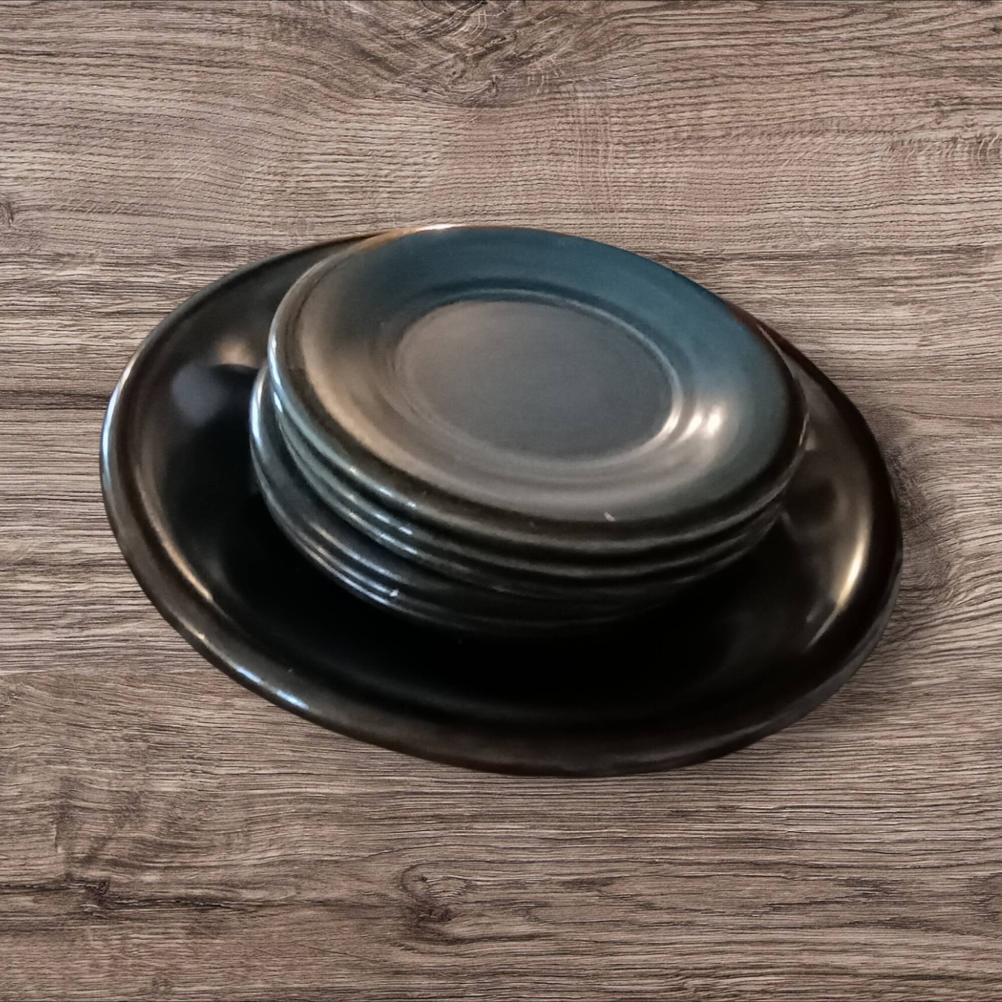 St Clément earthenware table service