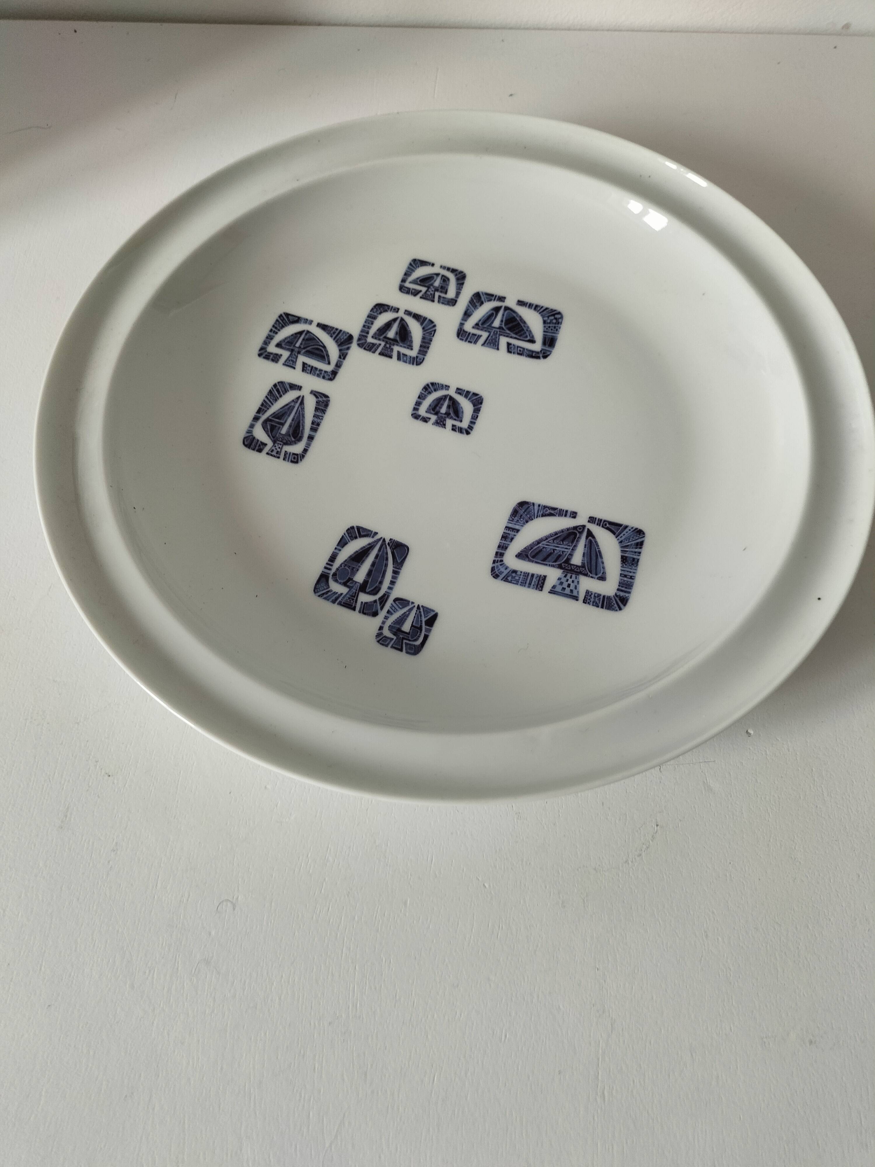 Porcelain set from Paris, Lima decoration – 7 pieces, 1970