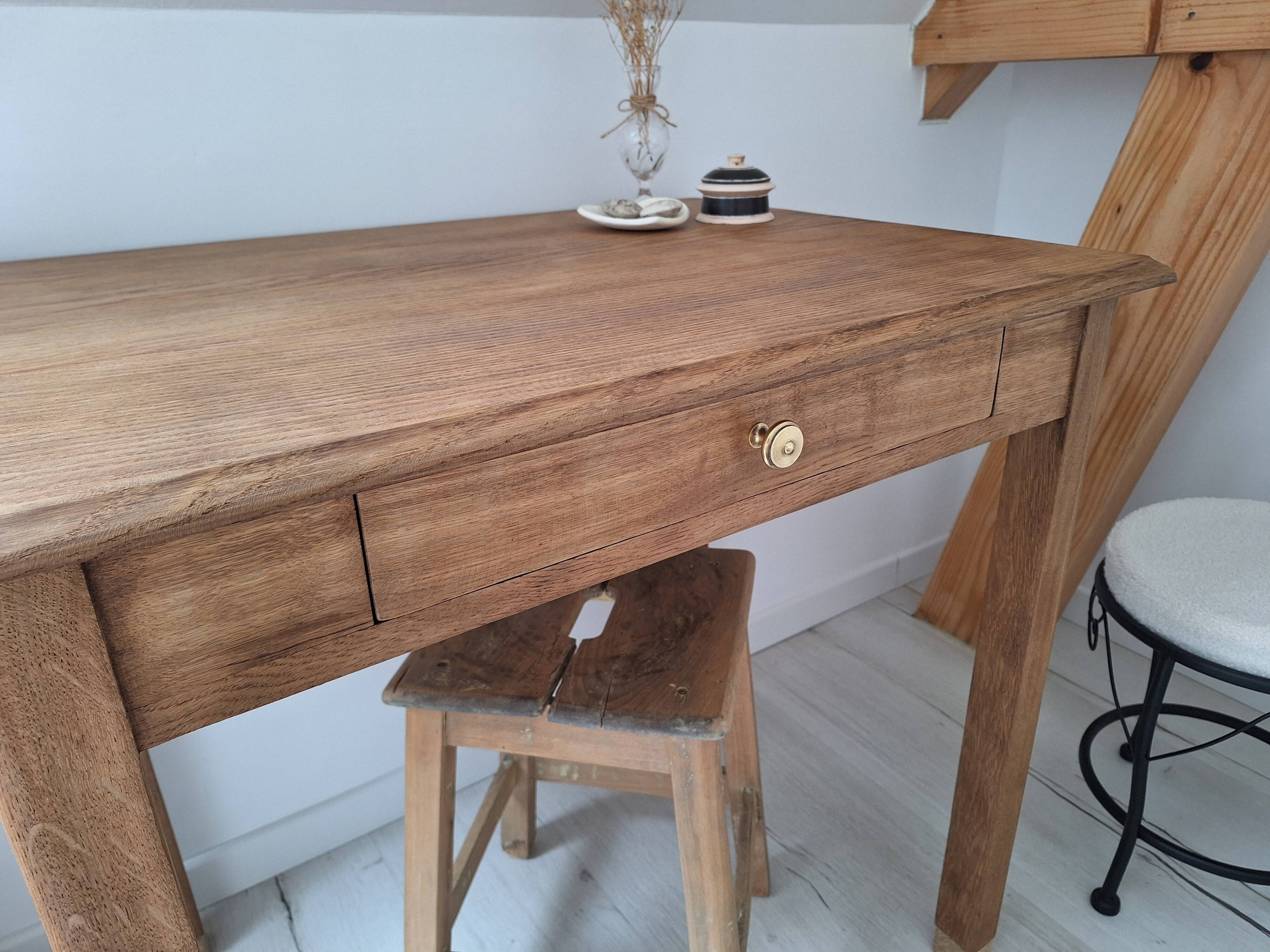 Country-style oak farmhouse desk/console/side table