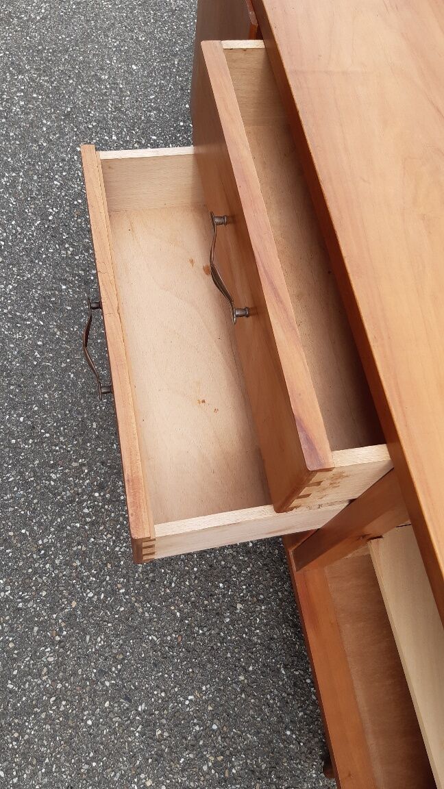 Vintage bass enfilade