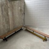 Bancs en bois de gymnastique