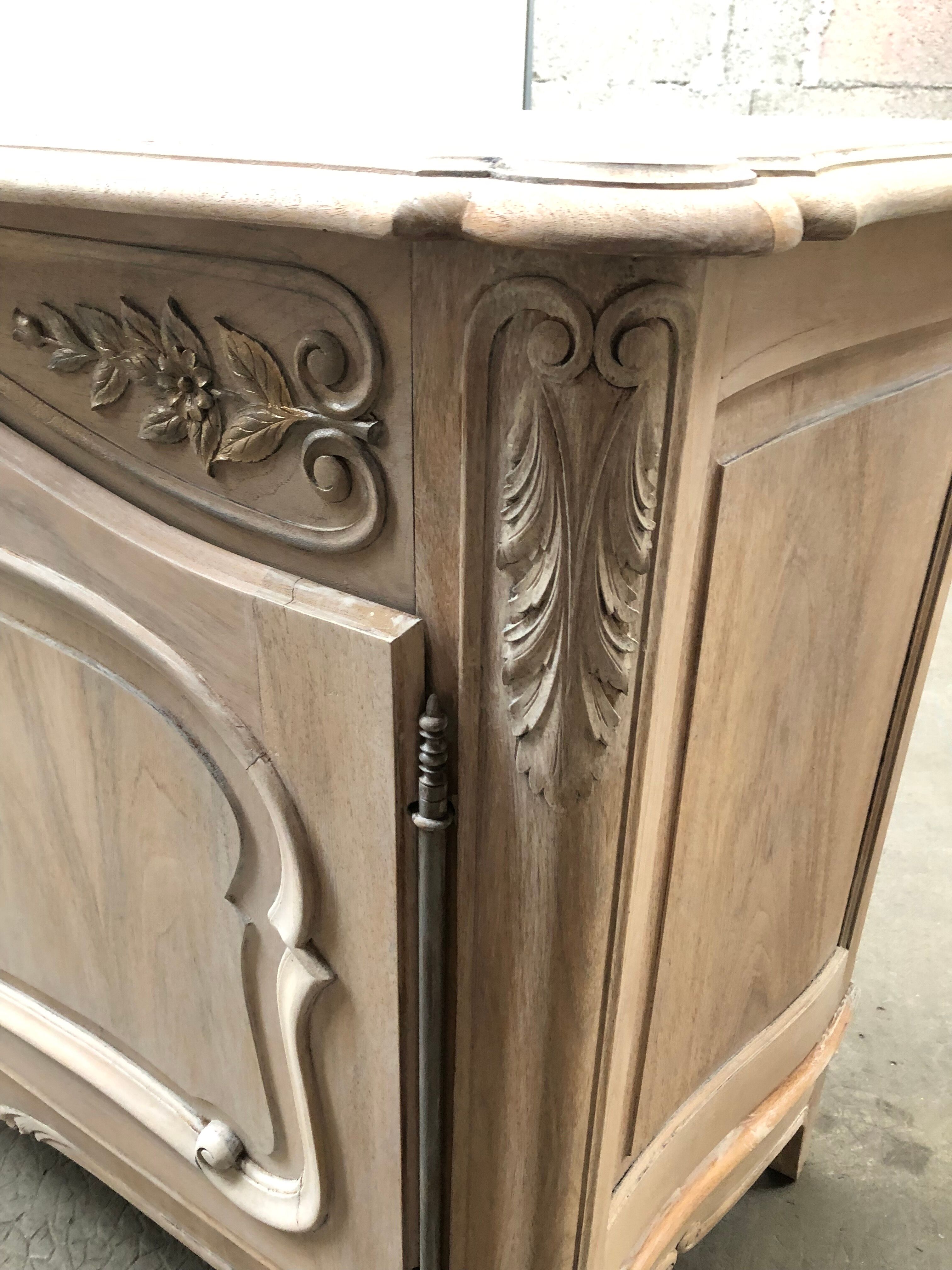 Enfilade provençal style