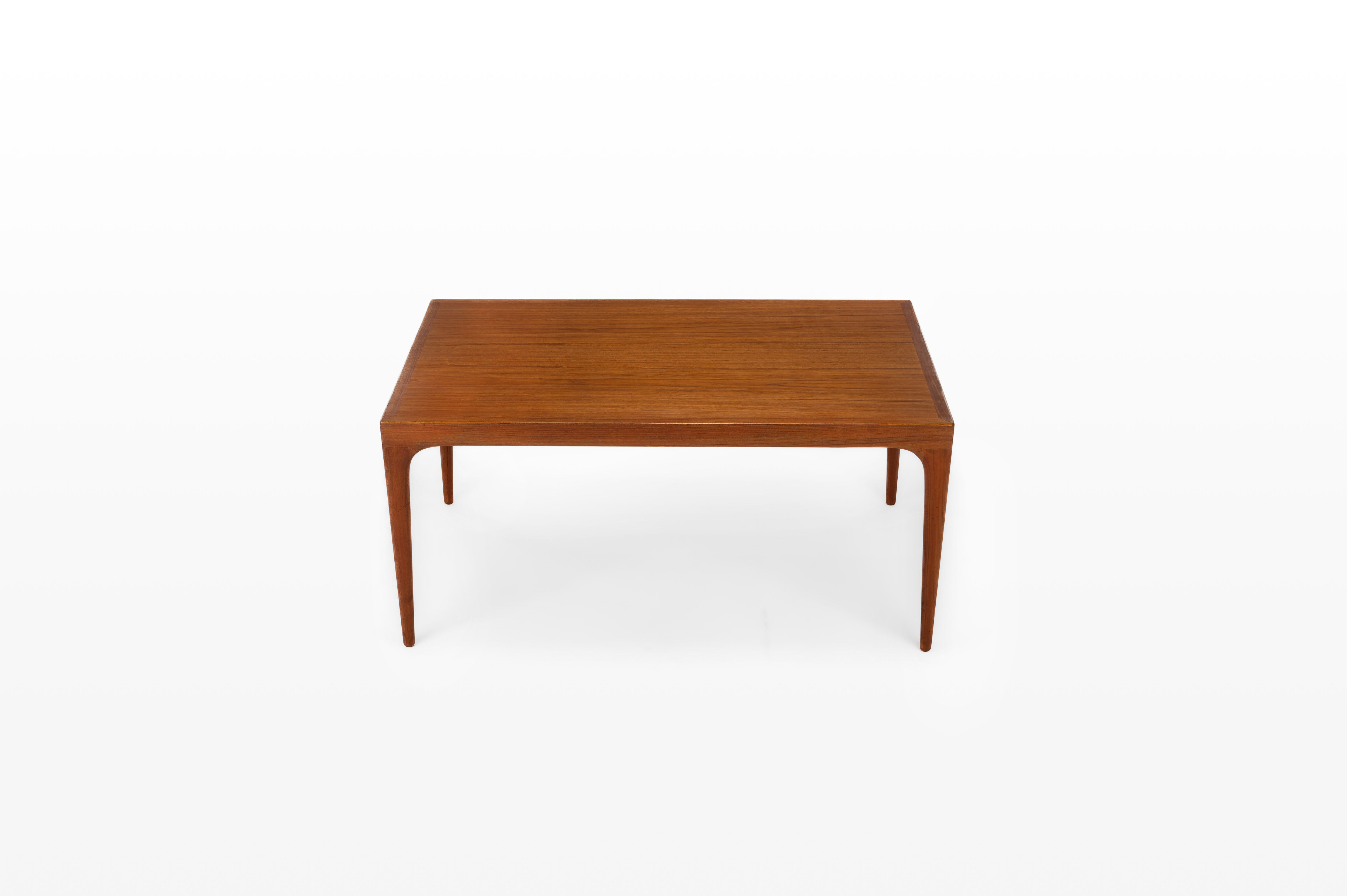 Extendable dining table in teak by Johannes Andersen for Uldum Møbelfabrik