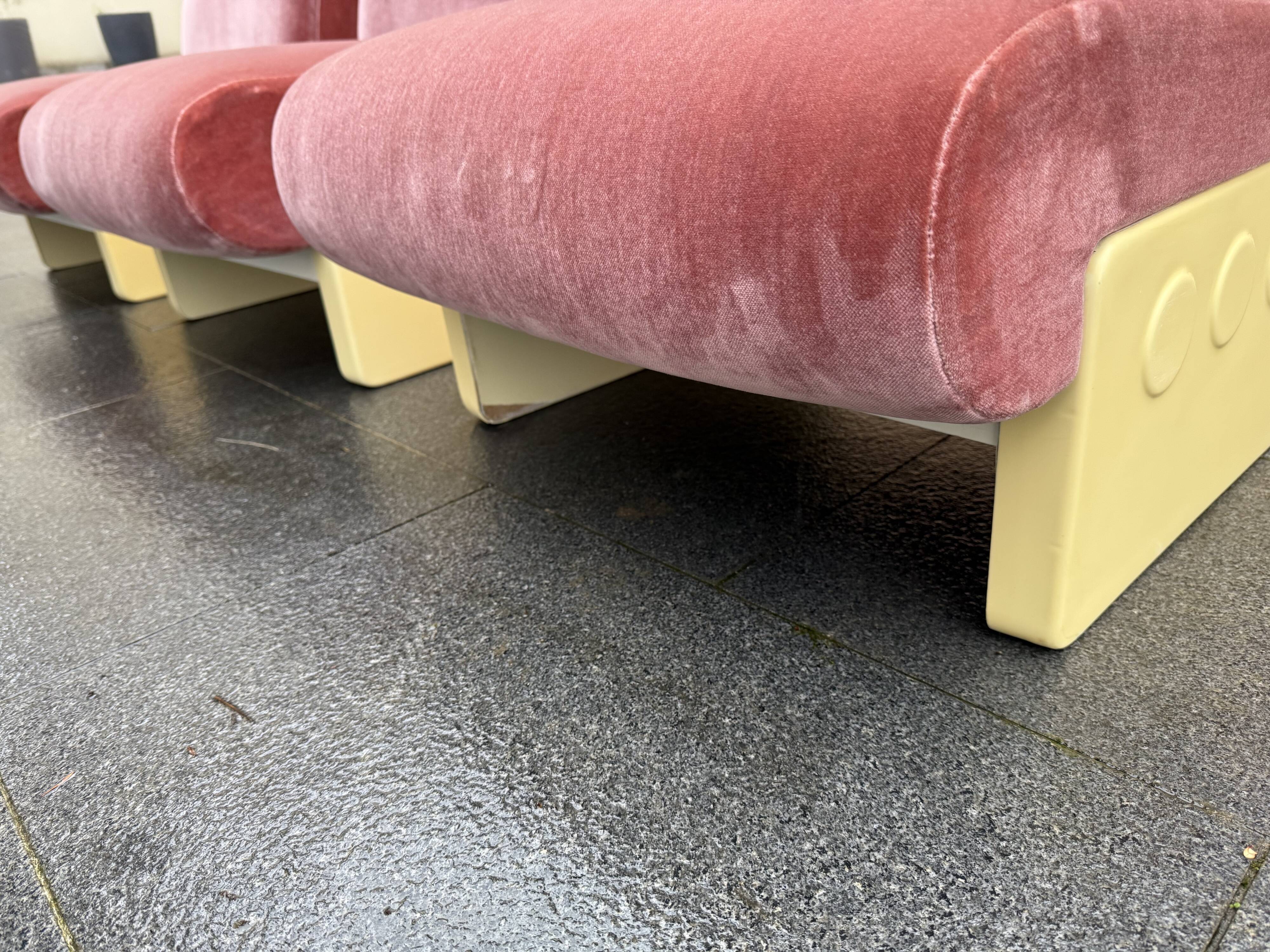 1970s modular sofa and armchairs