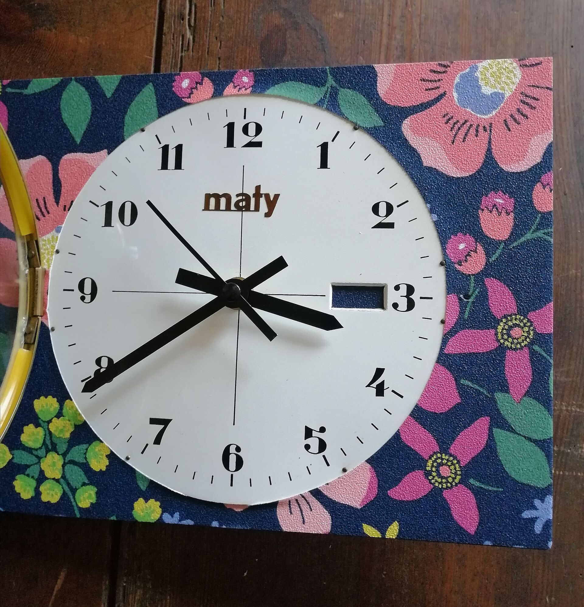 Vintage clock, "Maty Fleurs" wall clock