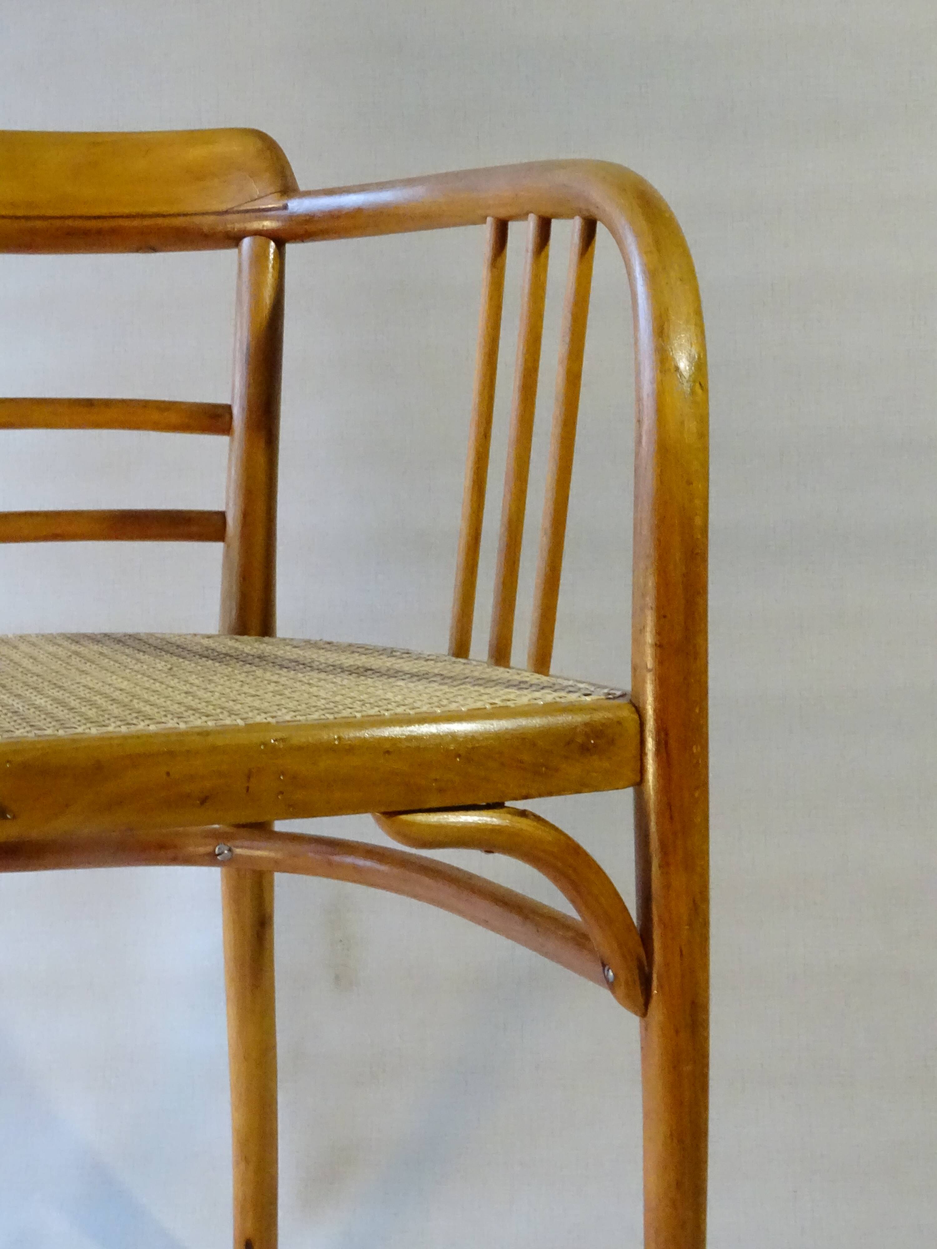 Armchair Thonet N°B93 canned to nine, design Siegel 1920