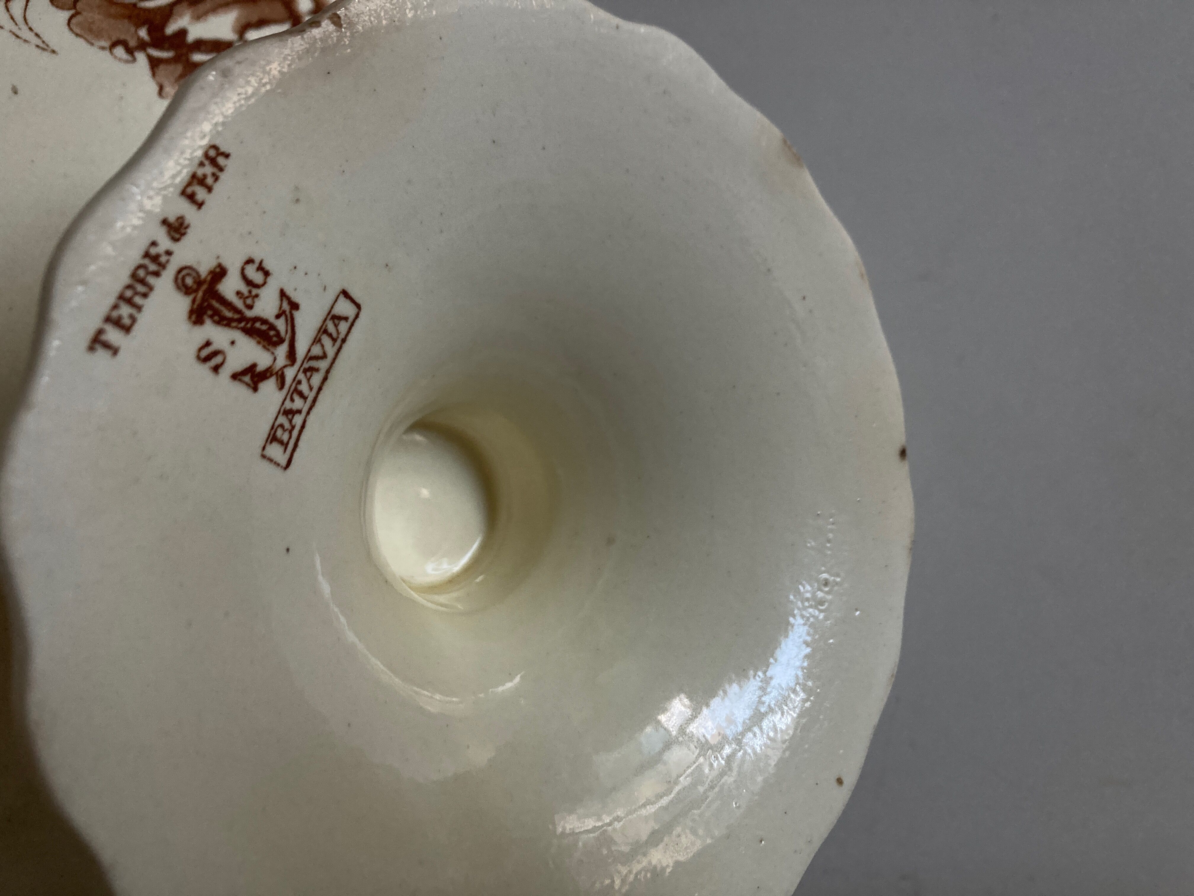 Compotier with gadroons in faience of Clairfontaine 1890 with flowers