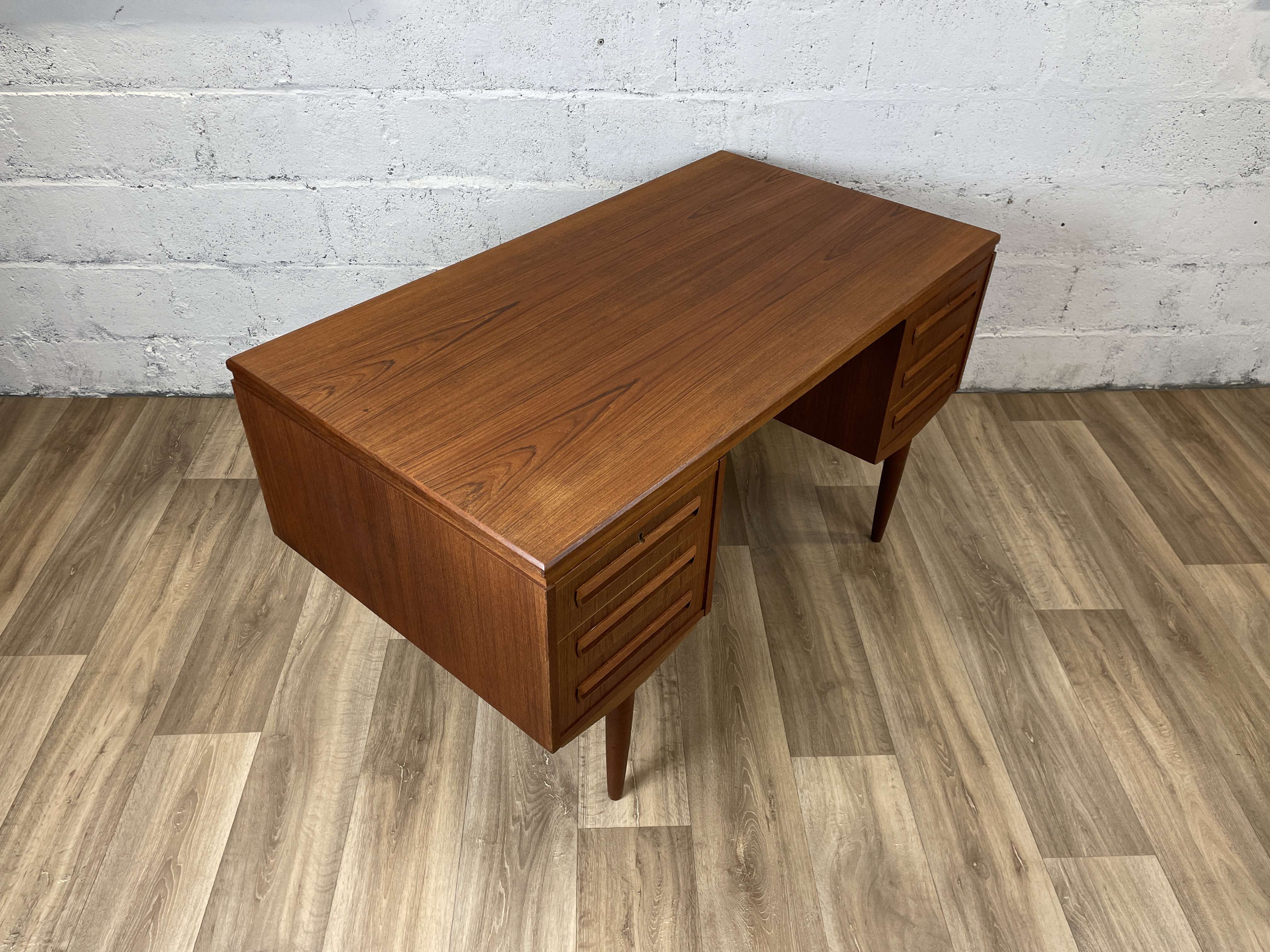Vintage scandinavian double-sided teak desk by andreas pedersen, 60s