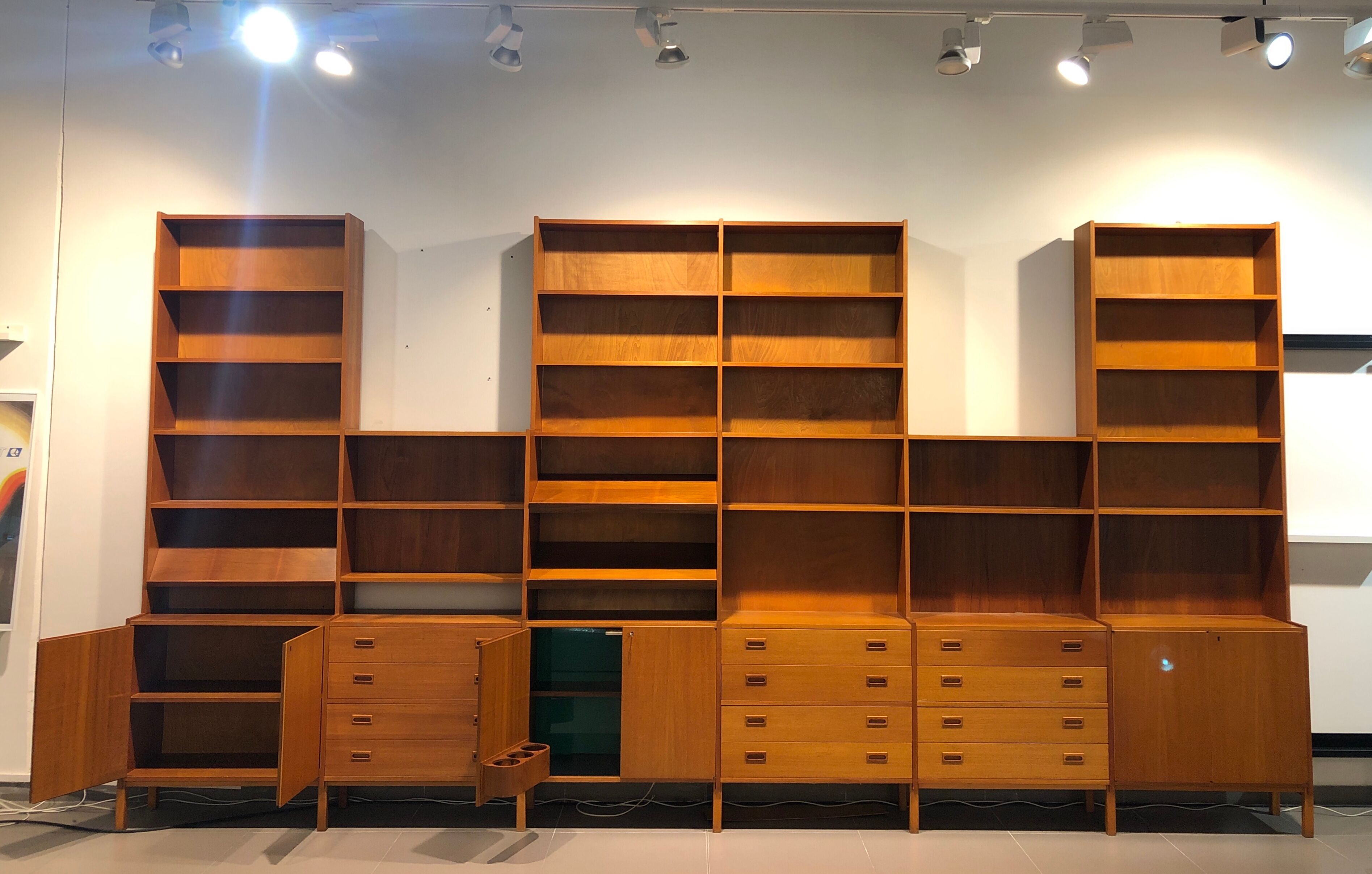 Danish large modular teak shelving unit bookcase, 70s