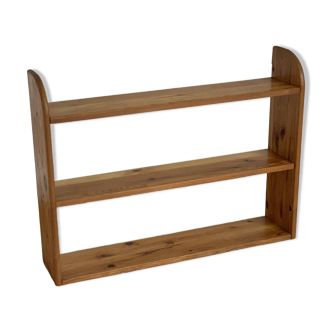 pine shelf