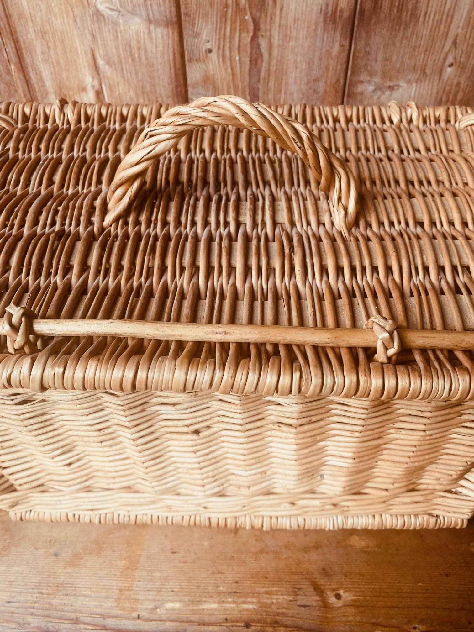 Vintage woven rattan briefcase