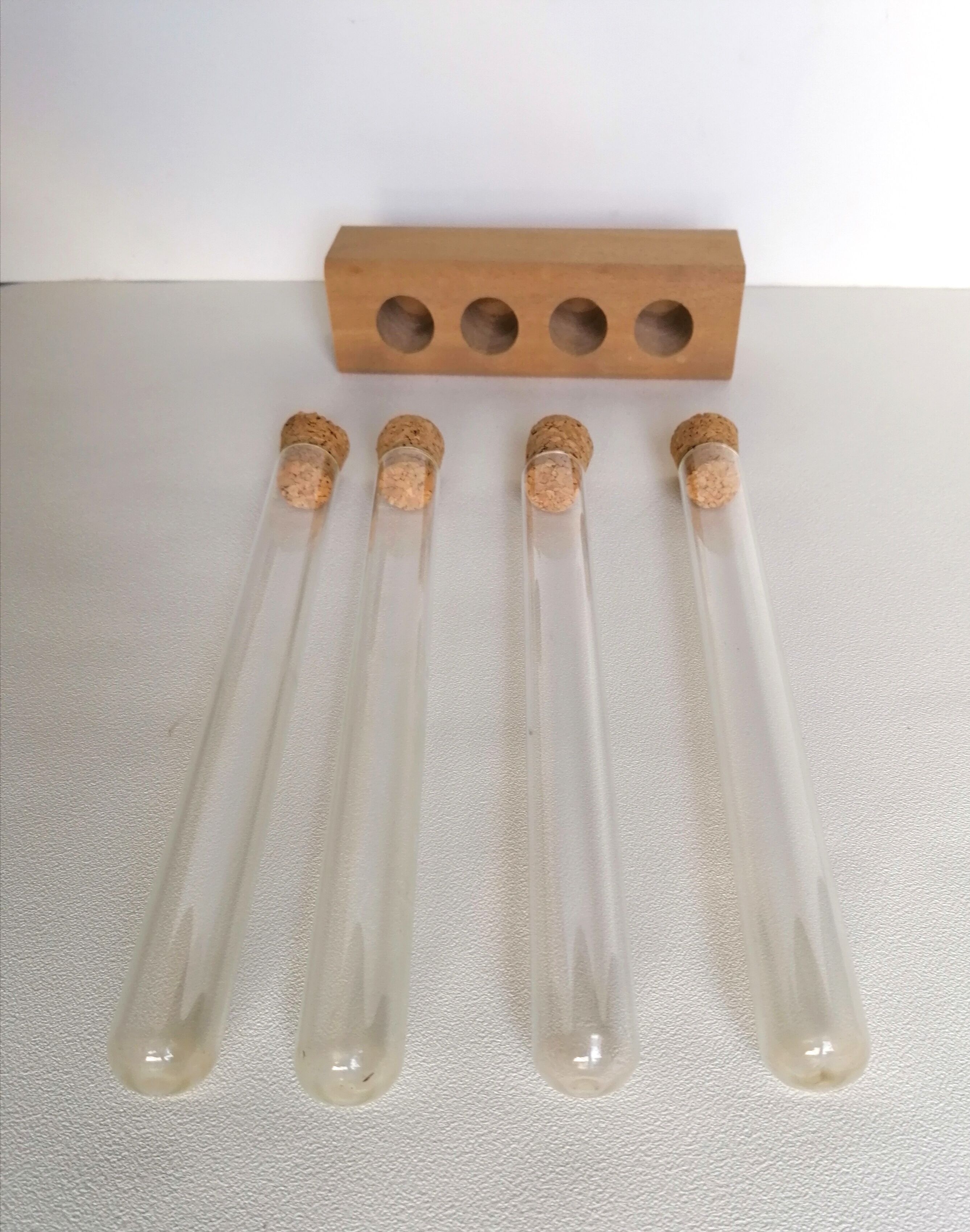 Soliflore in glass tubes