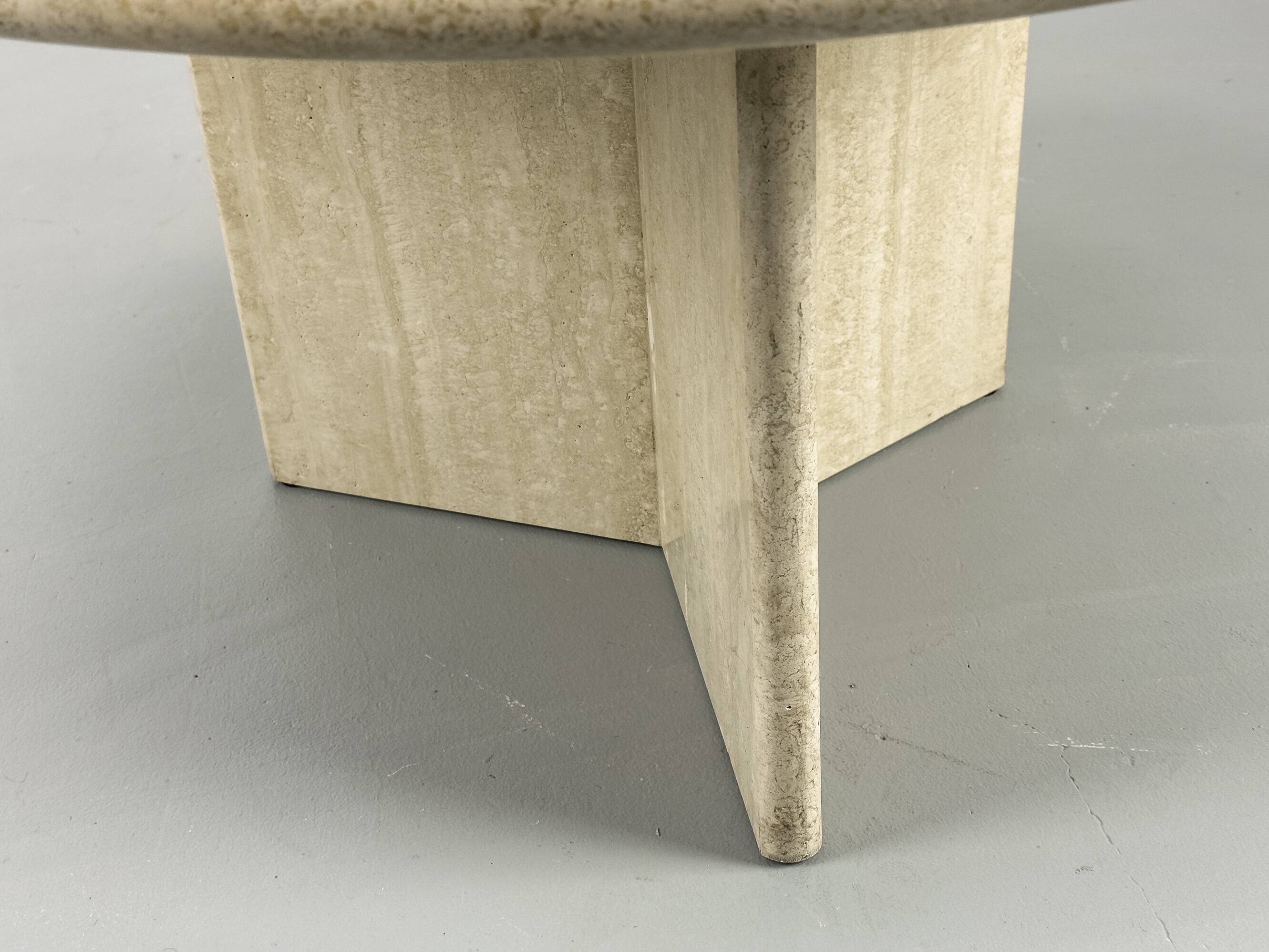 Table basse circulaire vintage en travertin, années 1970