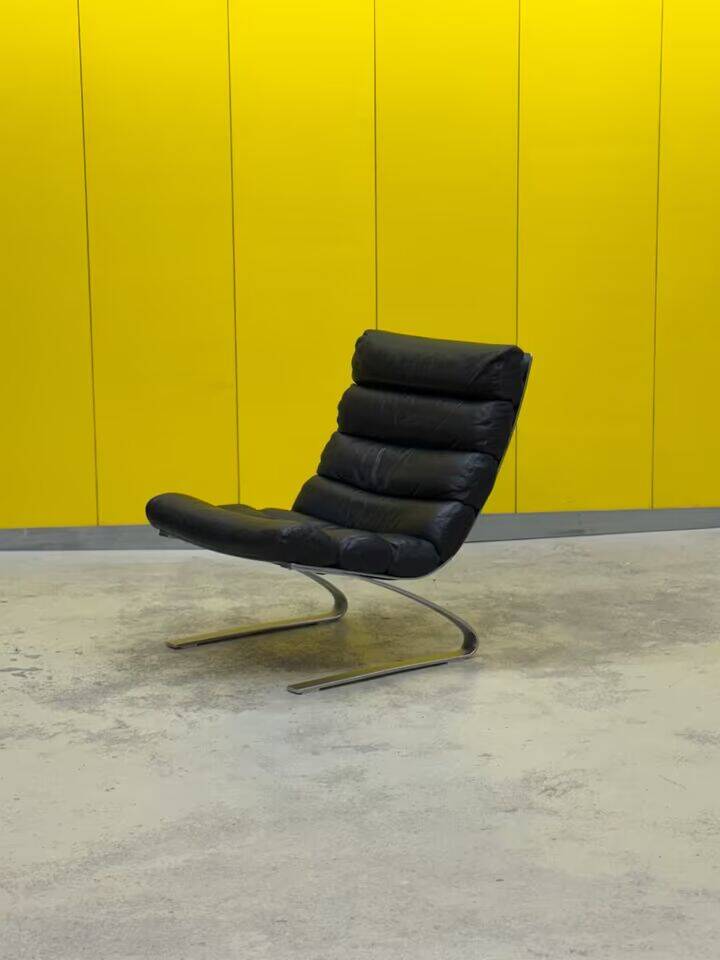 COR "Sinus" Cantilever Lounge Chair – Black Leather & Steel (1976)