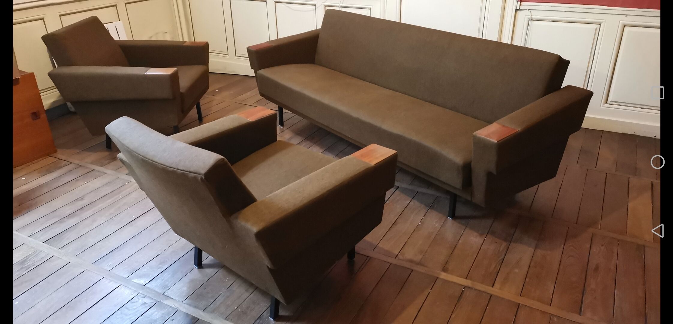 Danish Club armchairs 60s 70 khaki