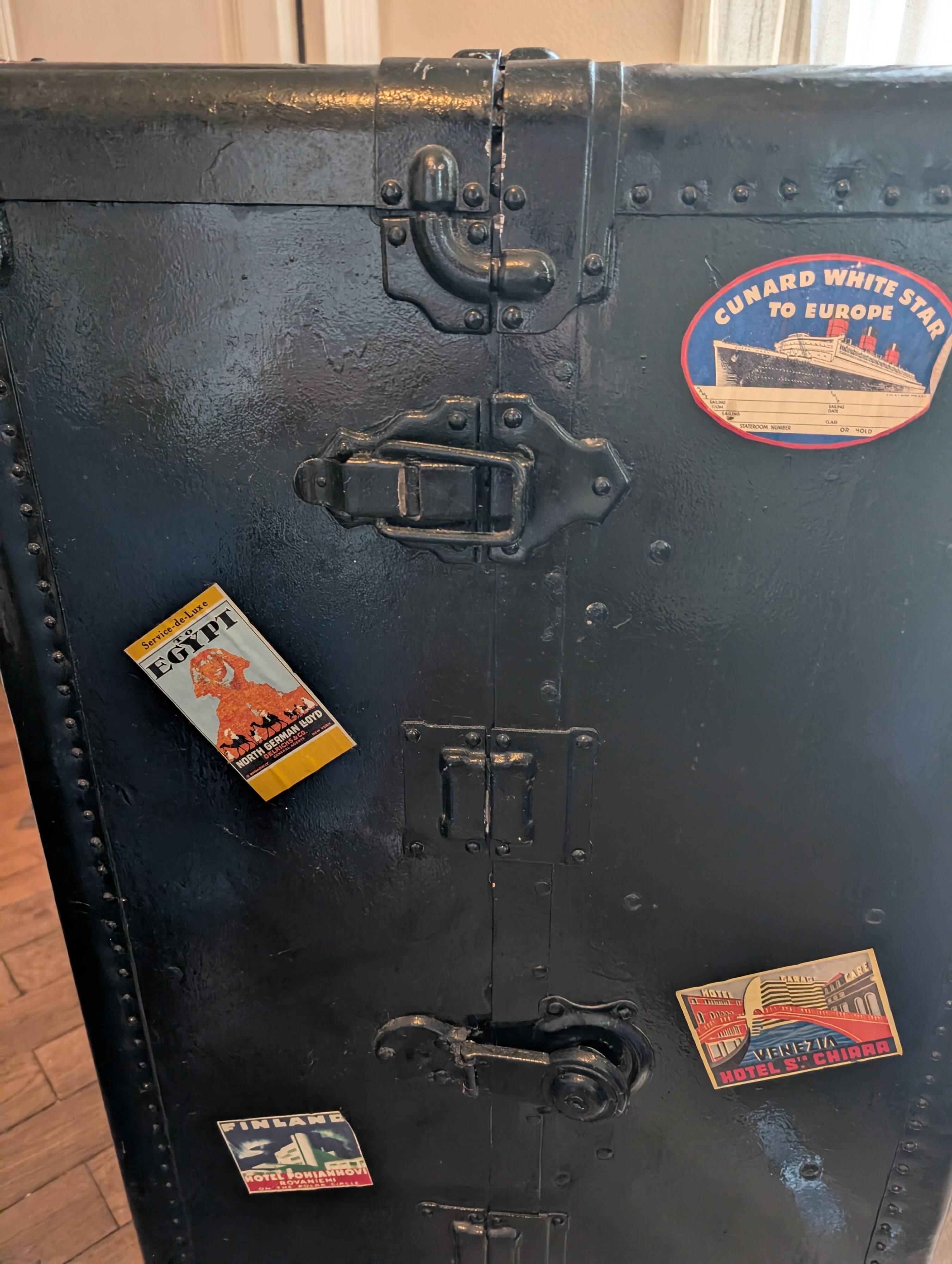 Old suitcase / cabin wardrobe.