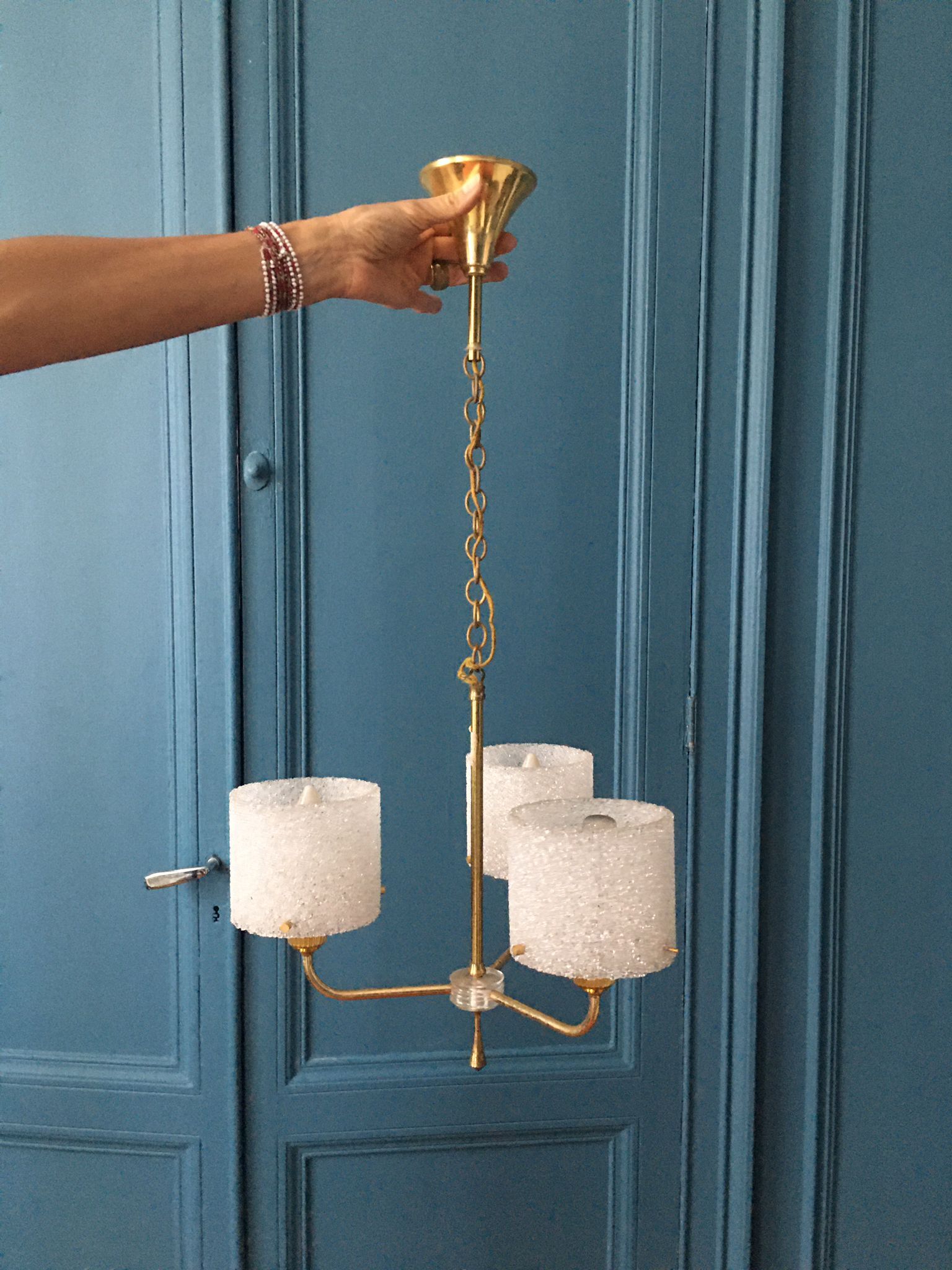 Suspension in perspex and brass