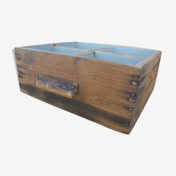 Wooden box