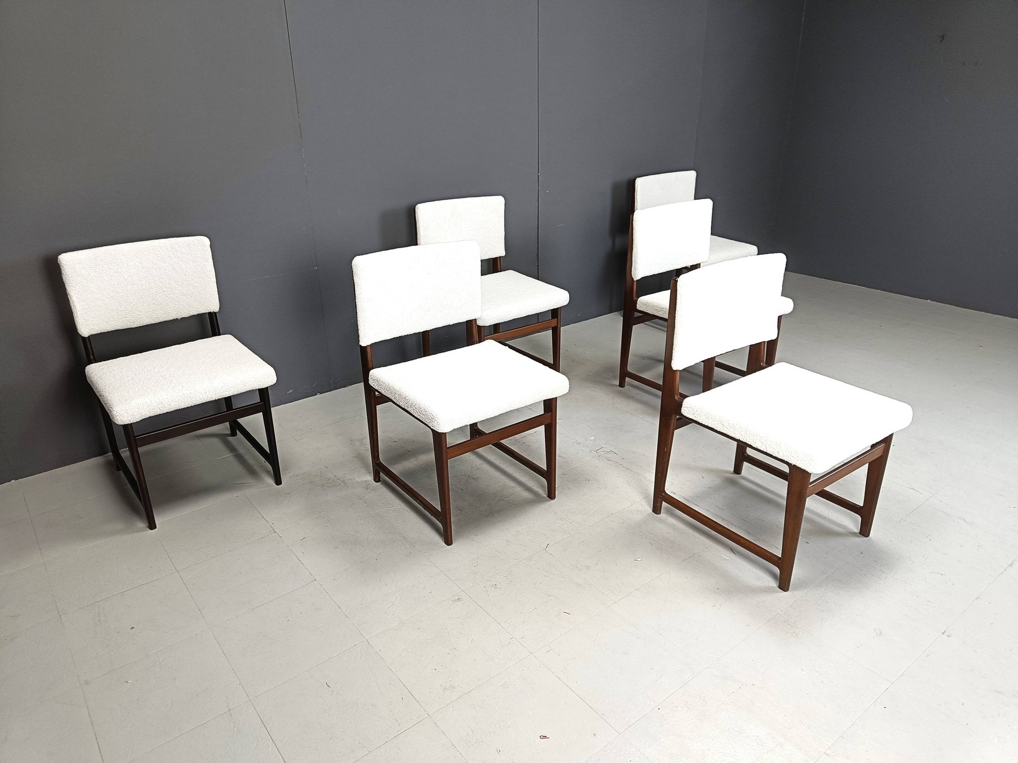 Chaises de salle à manger scandinaves en teck des années 1960.
