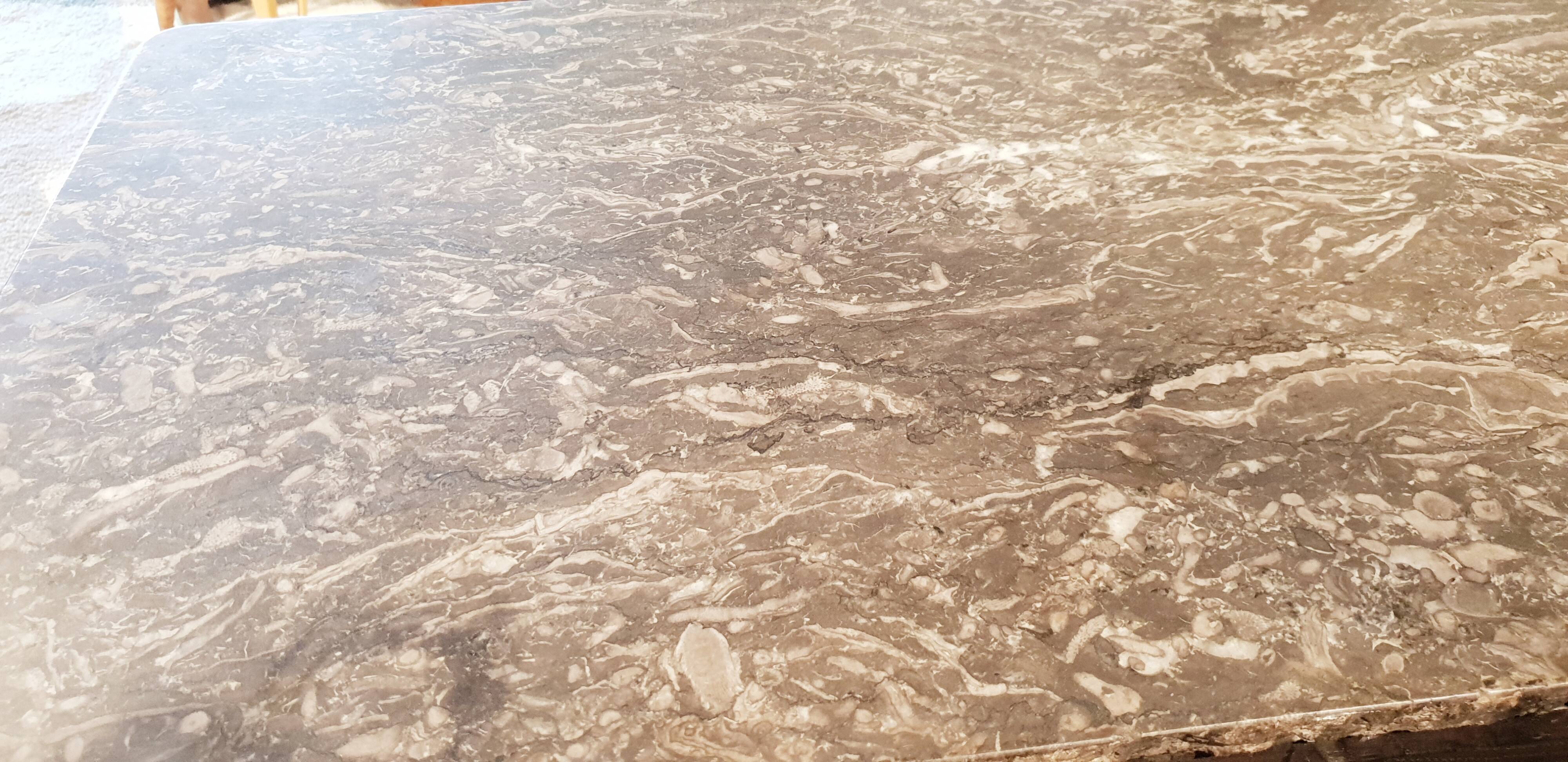 Louis Philippe dresser