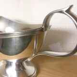 Gravy boat