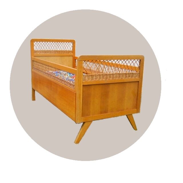 Crib wood rattan vintage 1960