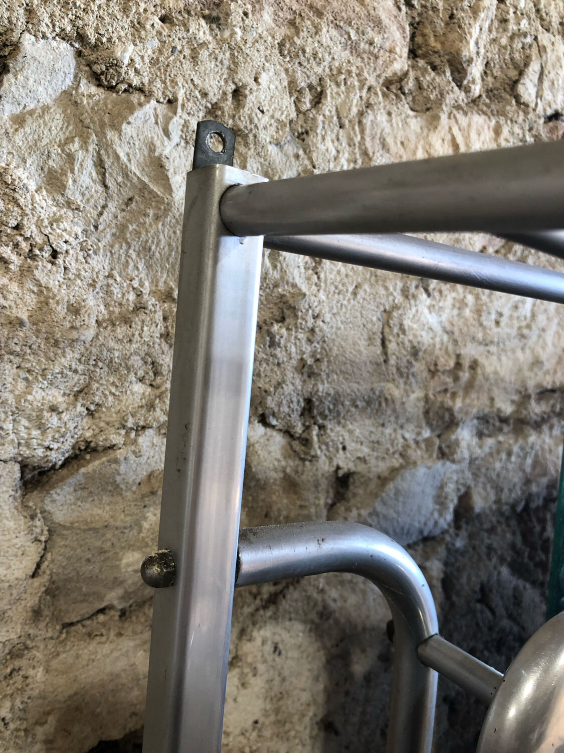 Wall-mounted cloakroom coat racks