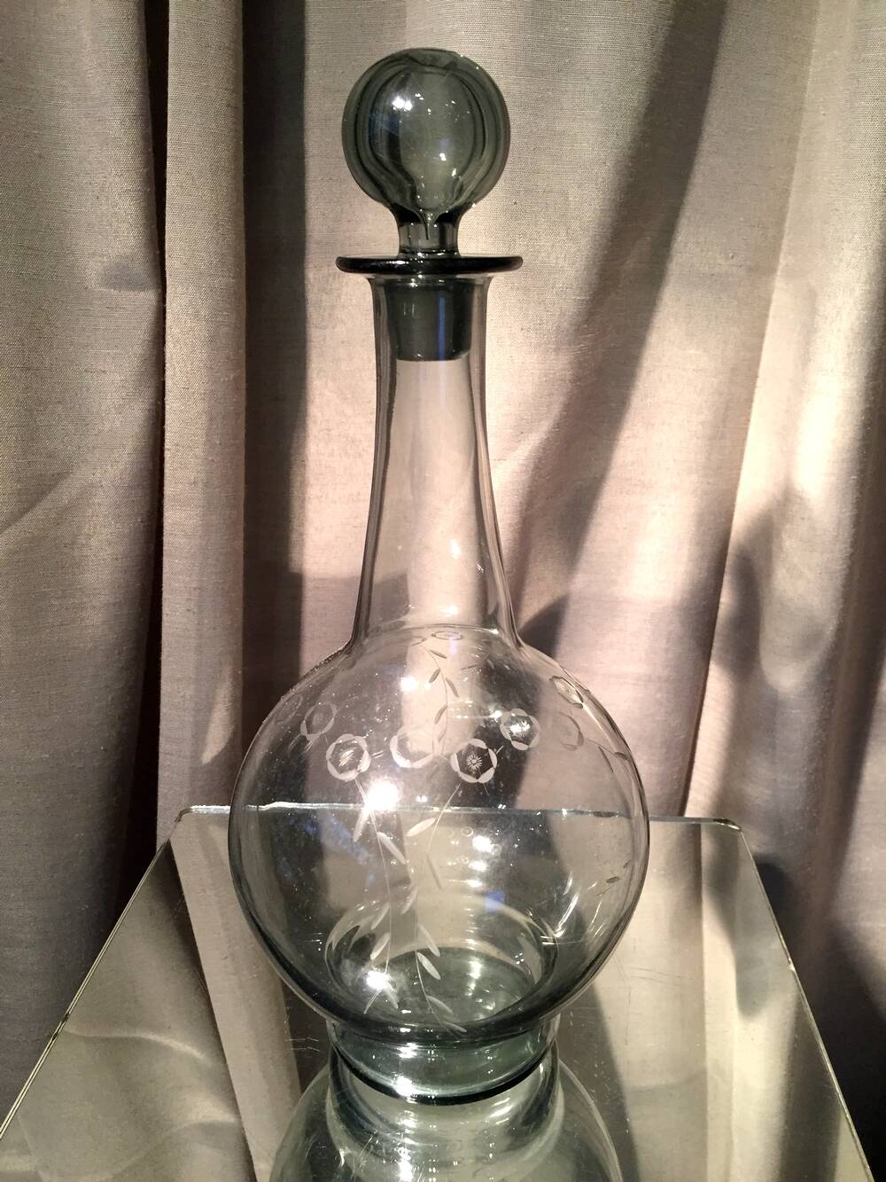 Daum nancy liqueur service 1930s 1940s 8 glasses and a smoke color carafe