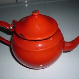 Théière fer émaillé rouge