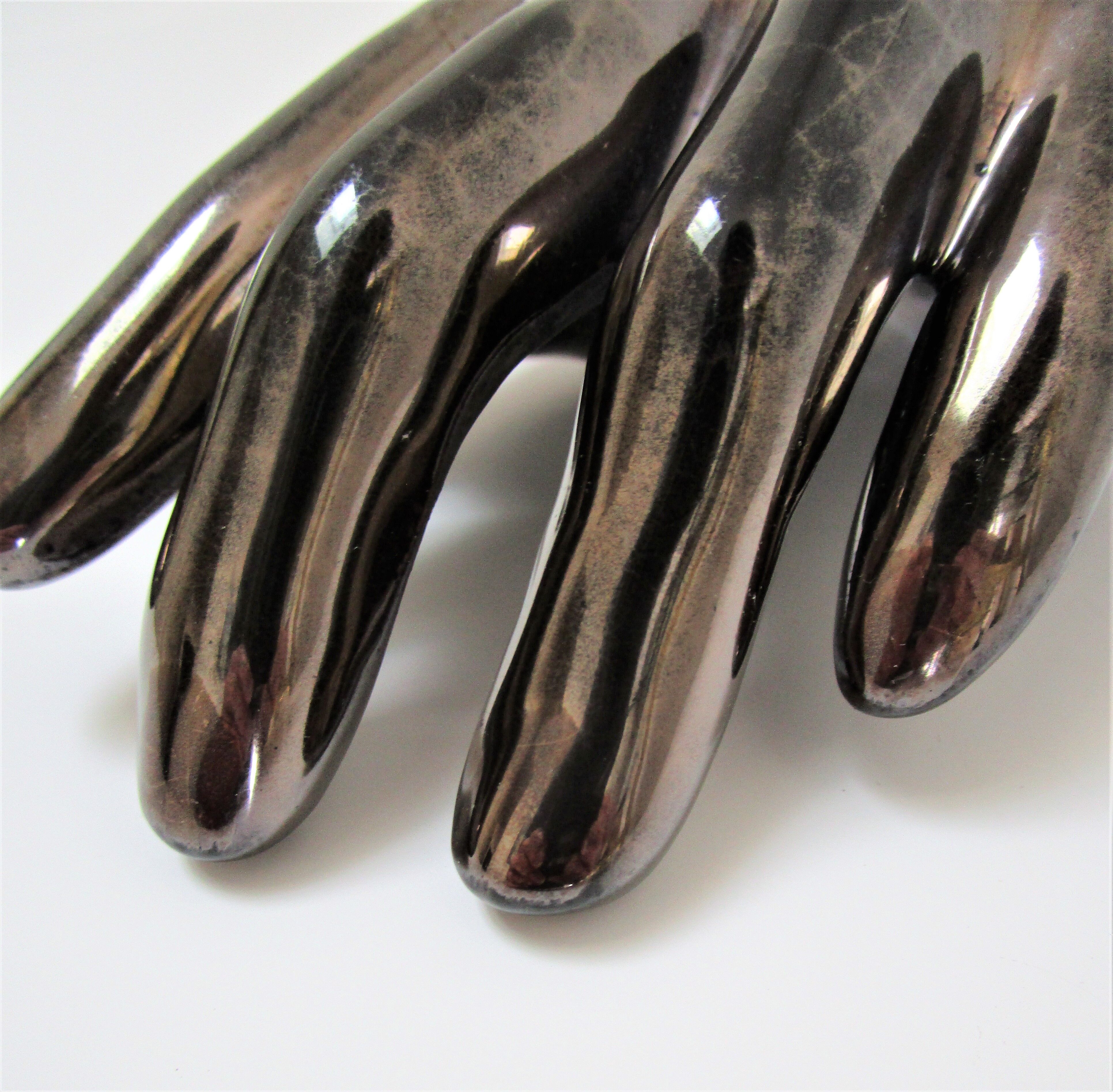 Empty pocket hand ceramic black design 60s