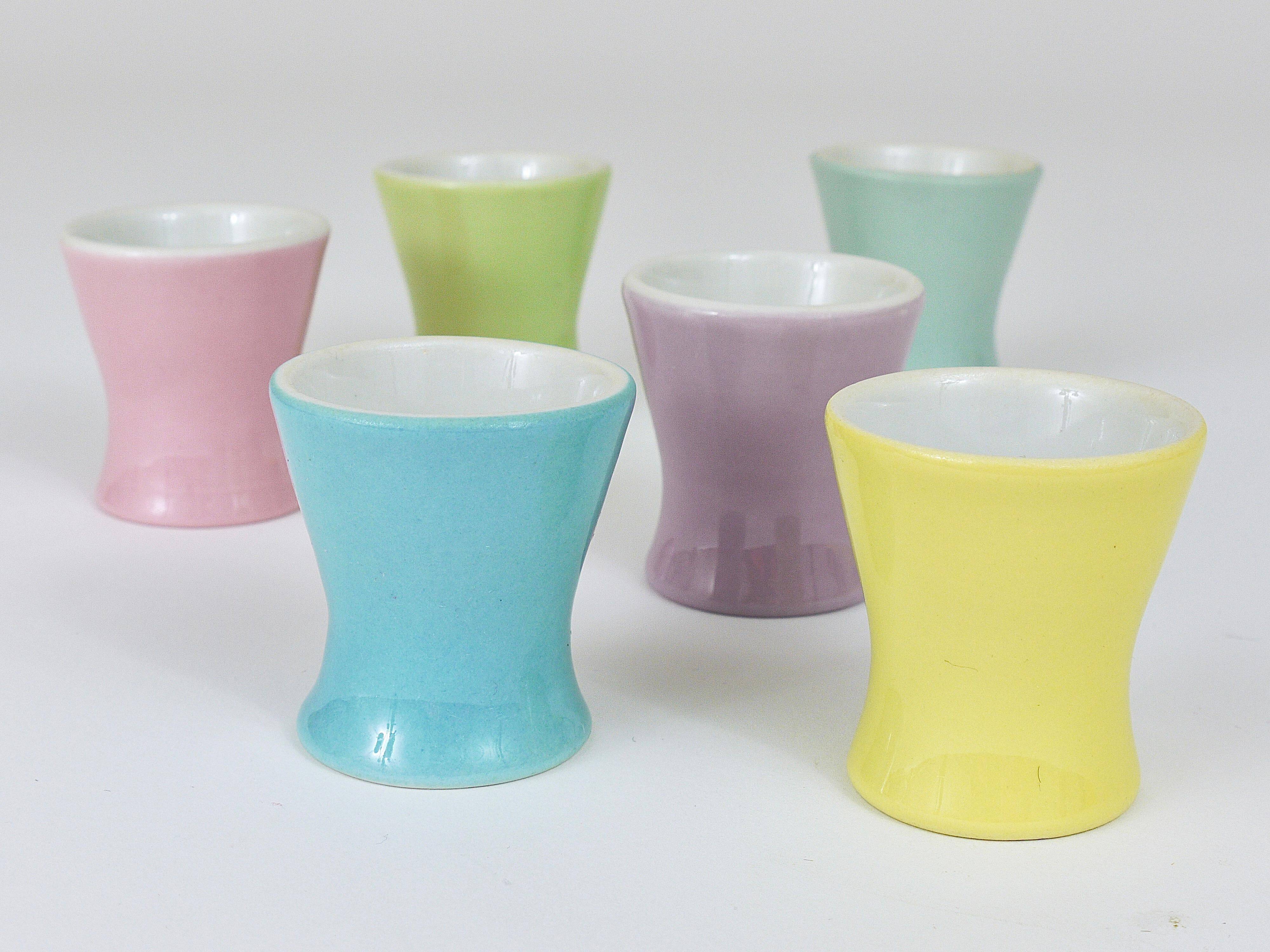 6 Coupes à œufs en porcelaine marguerite pastel milieu du siècle, Lilien, Autriche, années 1950