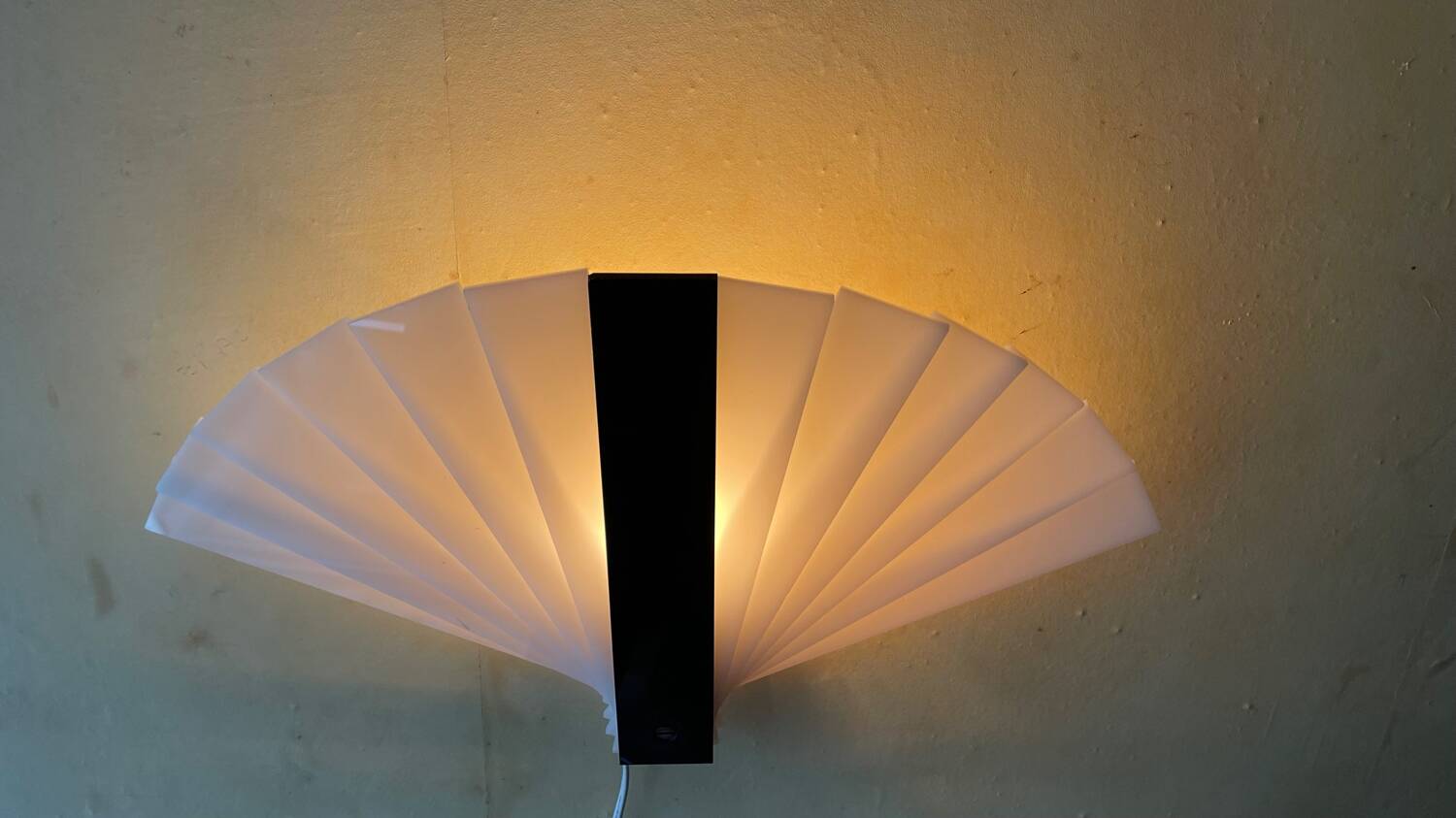 Mawa wall light