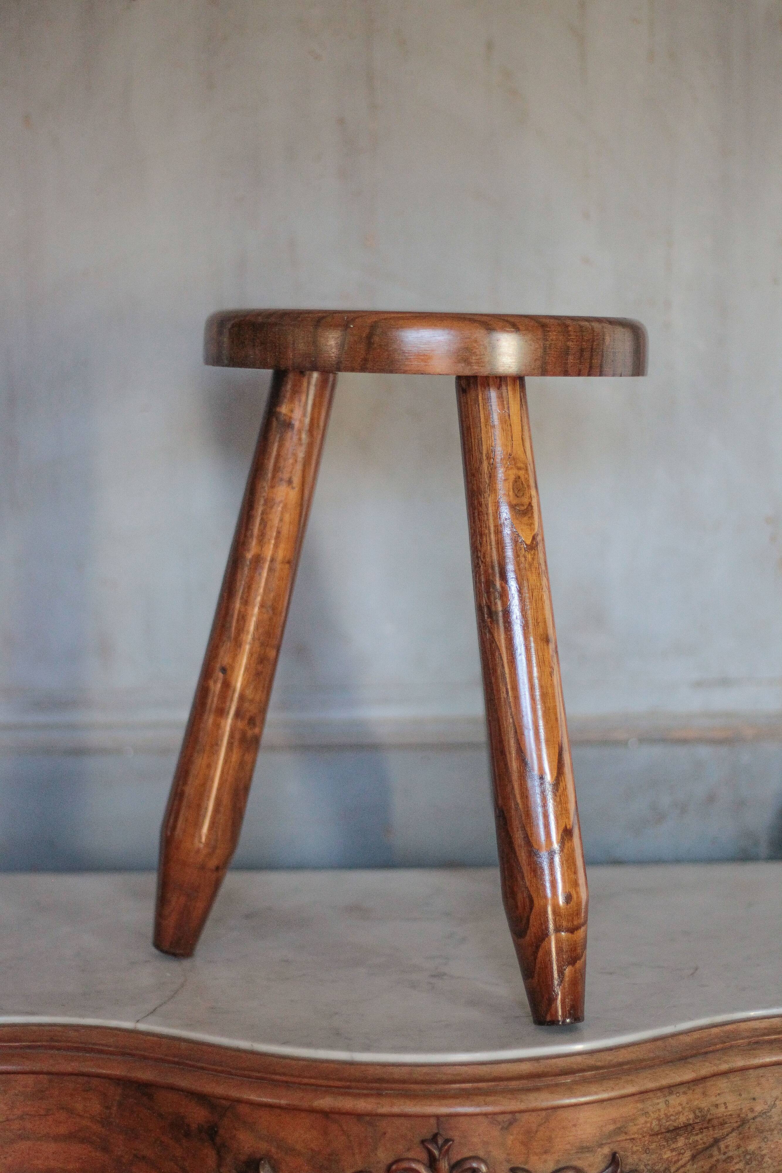 Tabouret vintage, tabouret bois, tabouret tripode , tabouret d'appoint