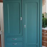 Parisian wardrobe in solid wood