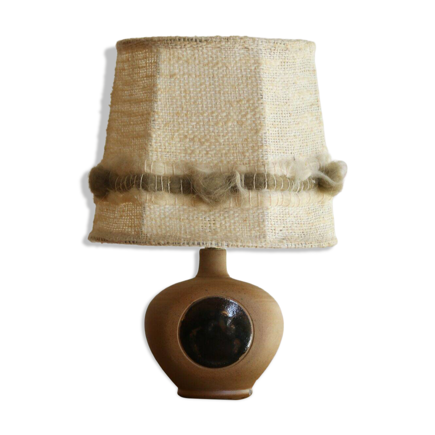 Small 1960s lamp in stoneware with a dark brown enamelled medallion.