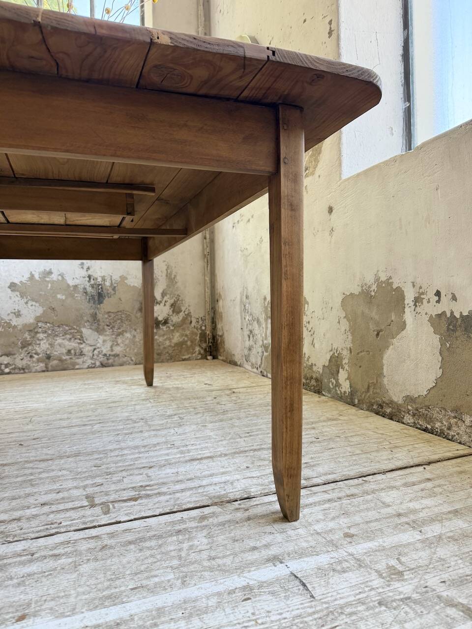 Beech and pine farmhouse table with spindle legs 170 cm