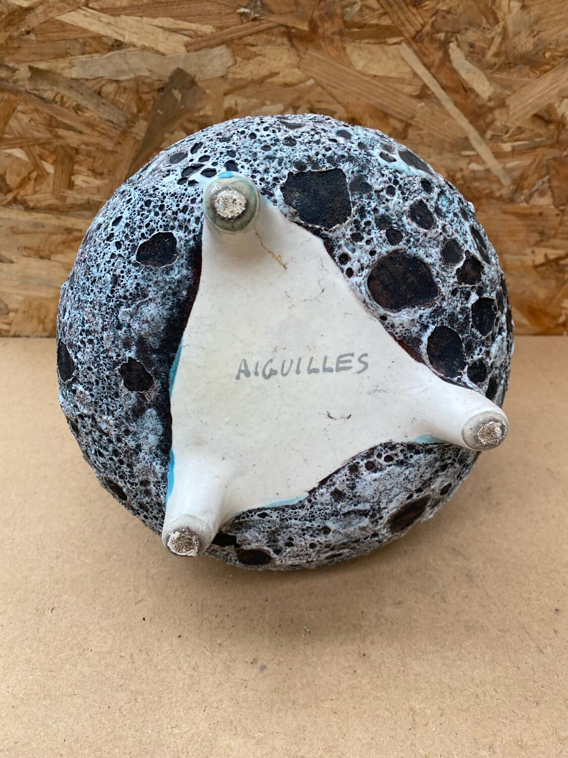 Old Cauldron Pot Tripod Annette ROUX Ceramic Fat Lava 50s #B579