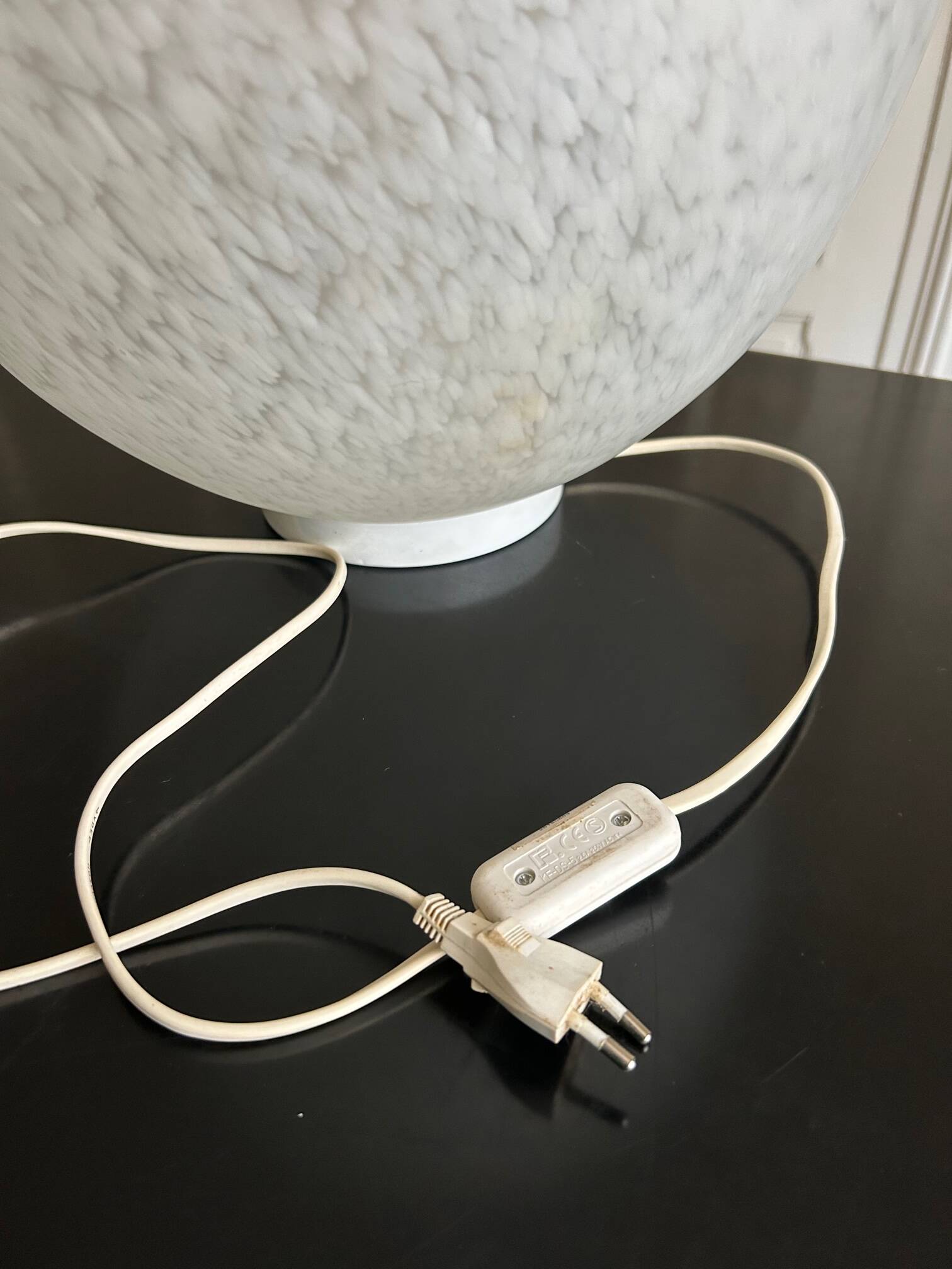 Grande lampe oeuf en verre murano 1970