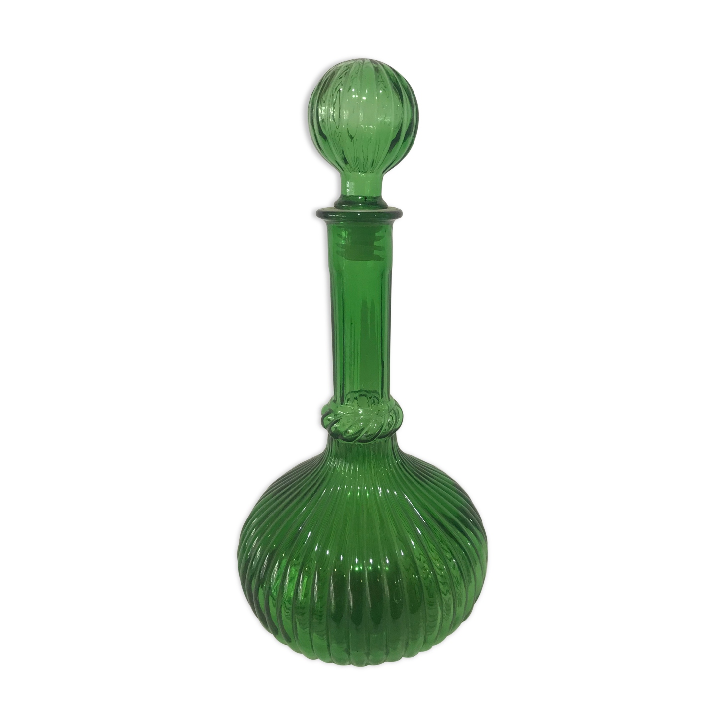 Glass carafe