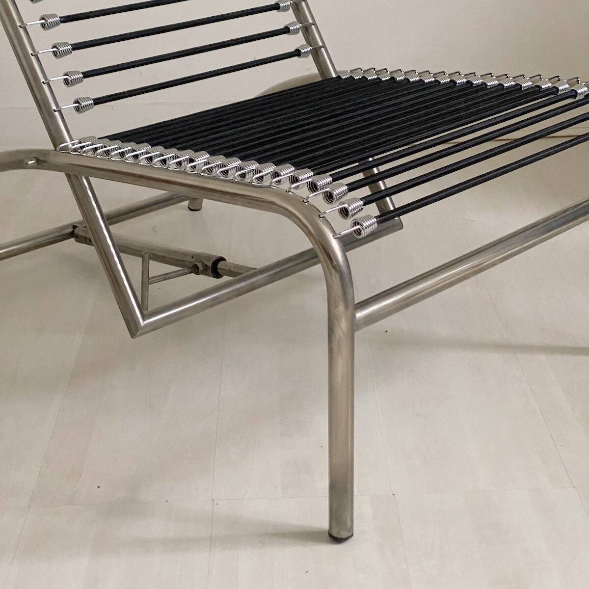 Chaise Longue "sandow chair", Design René Herbst for Ecart International