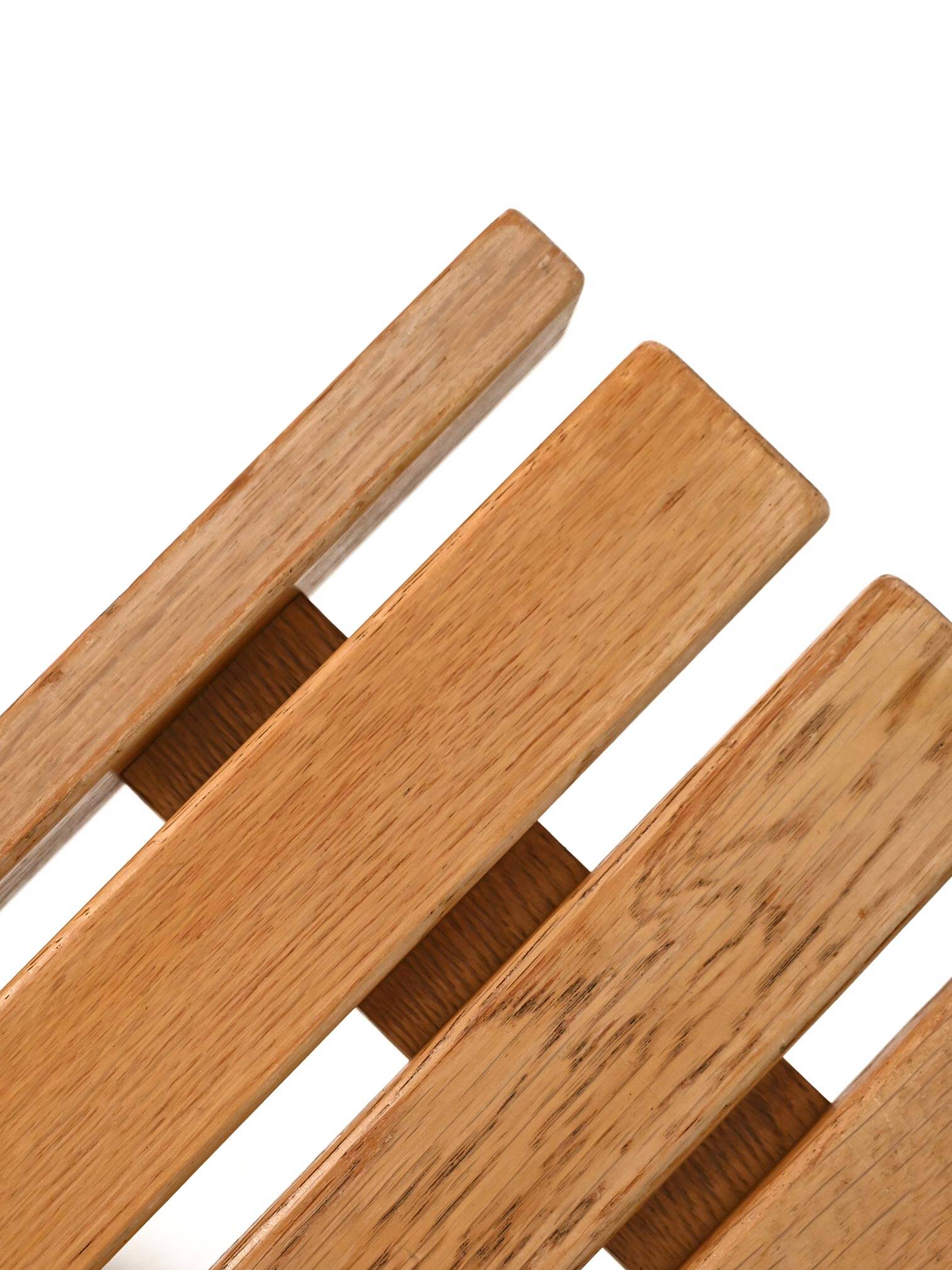 Bench “Tokyo” by Yngvar Sandström